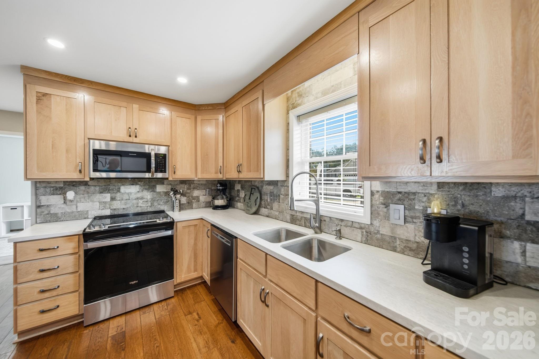 708 Paint Circle Property Photo 15