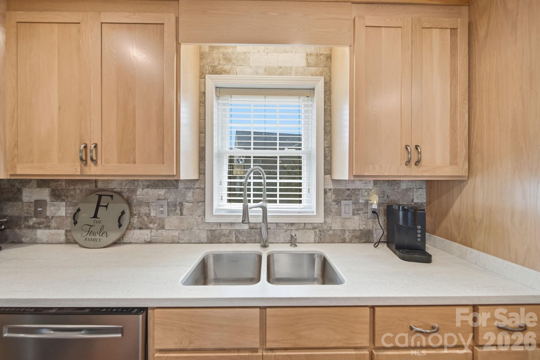 708 Paint Circle Property Photo 16