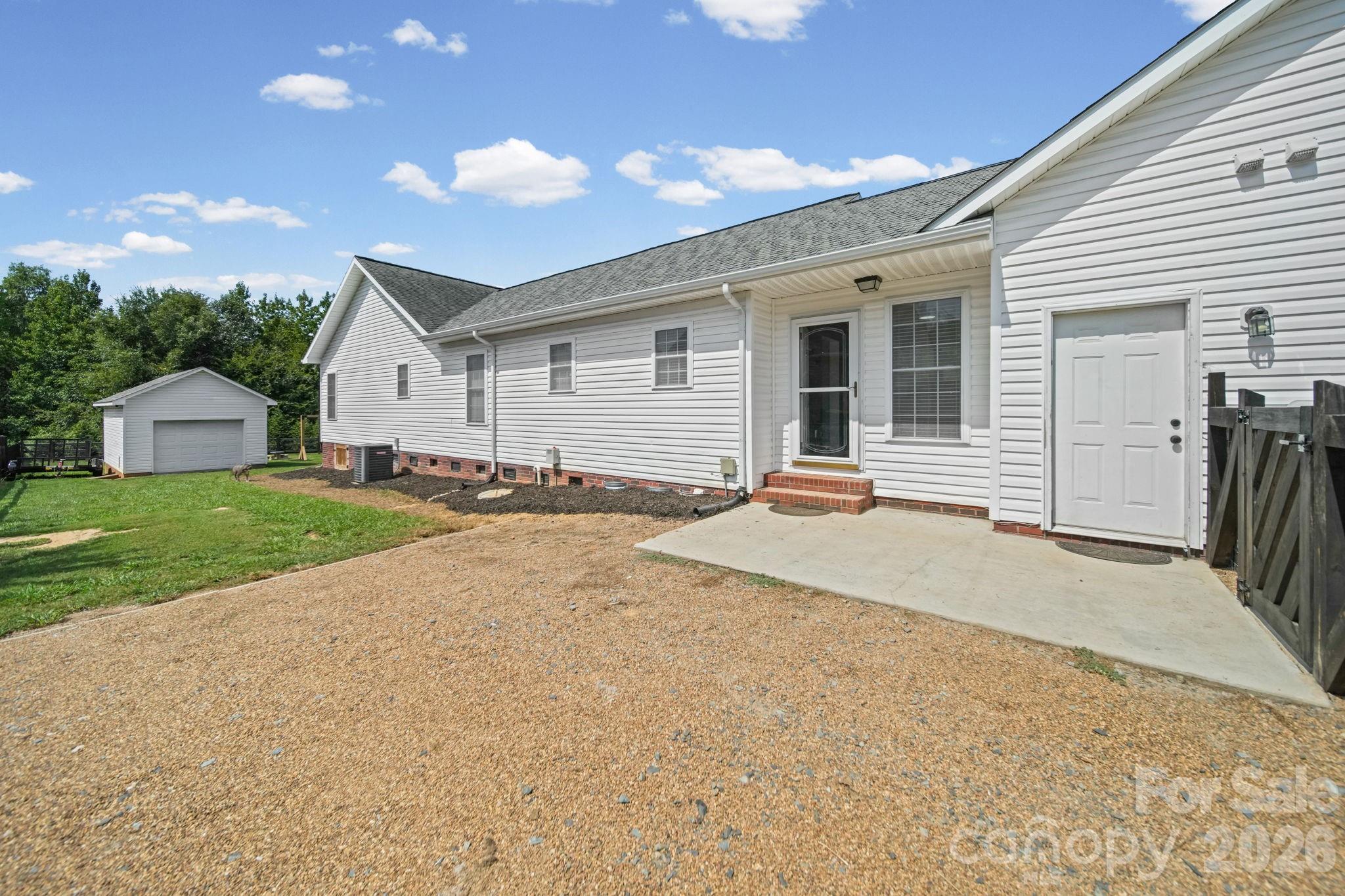 708 Paint Circle Property Photo 32