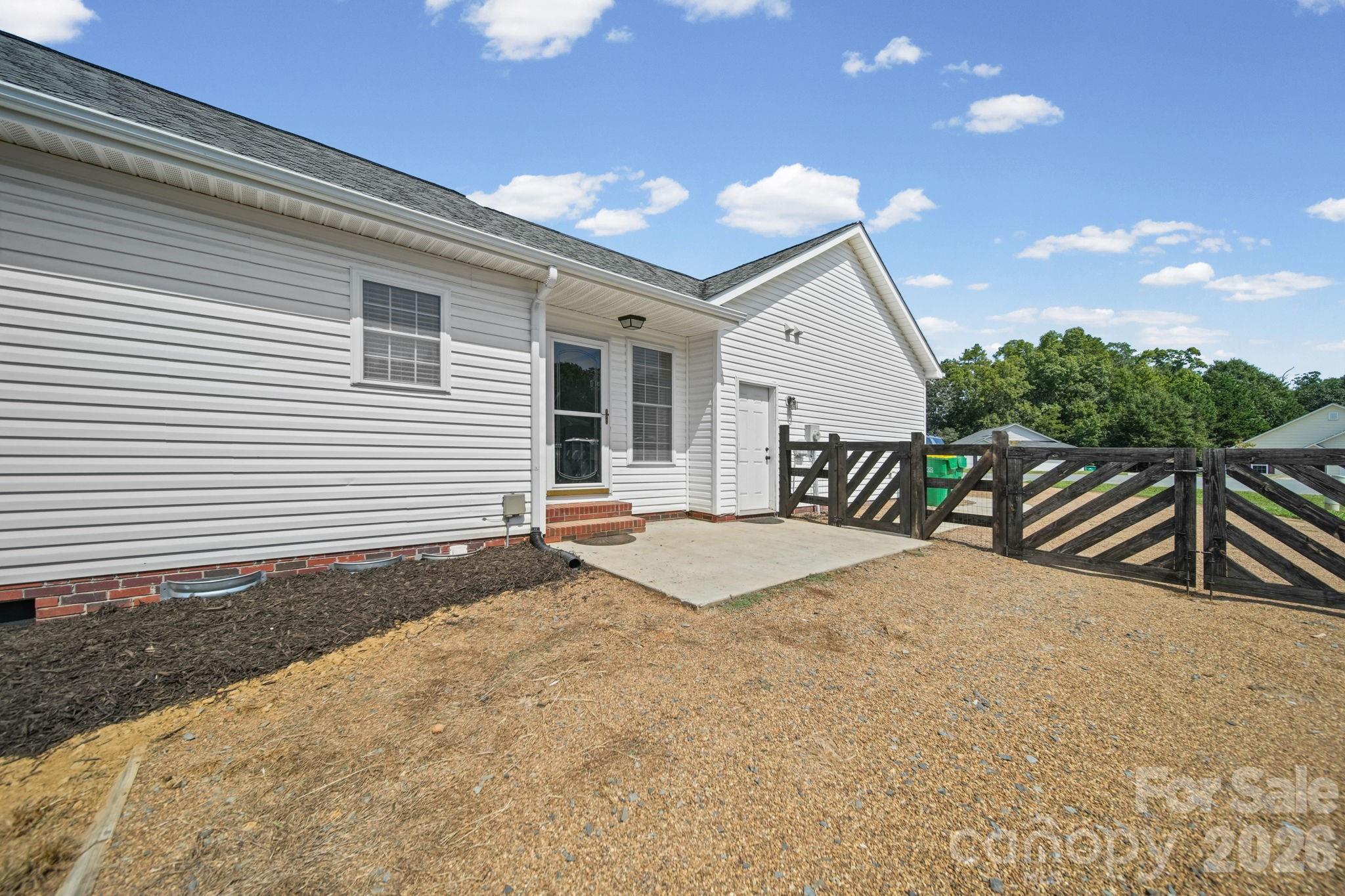 708 Paint Circle Property Photo 33