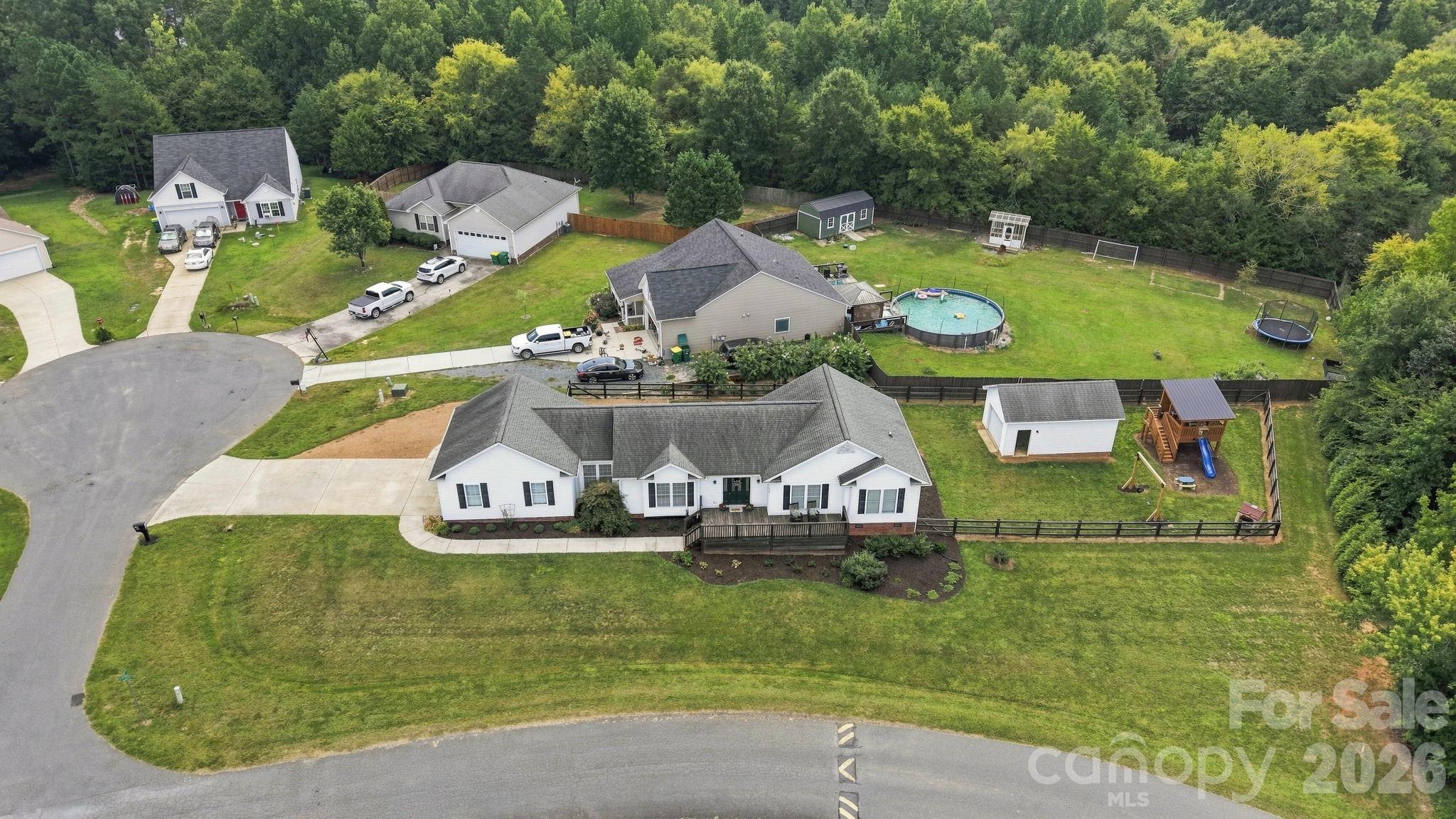 708 Paint Circle Property Photo 45
