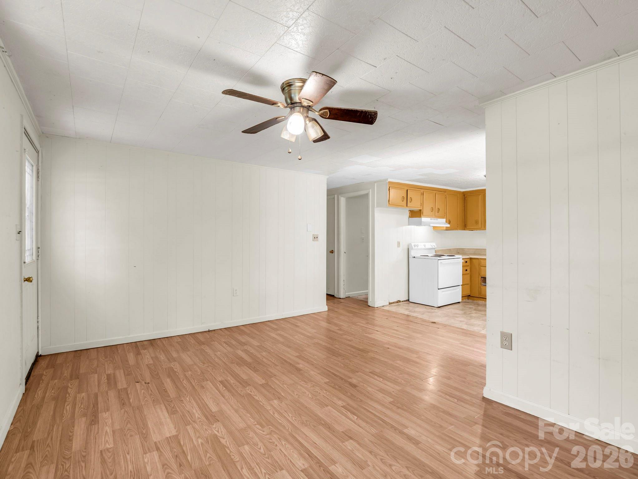 254 Oldcastle Lane 49 Property Photo 5