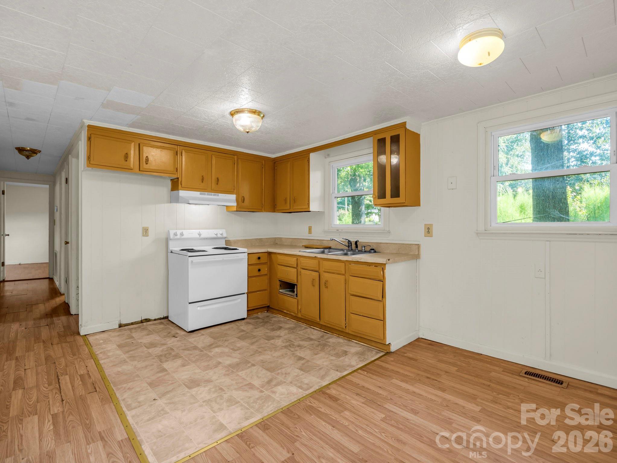 254 Oldcastle Lane 49 Property Photo 7
