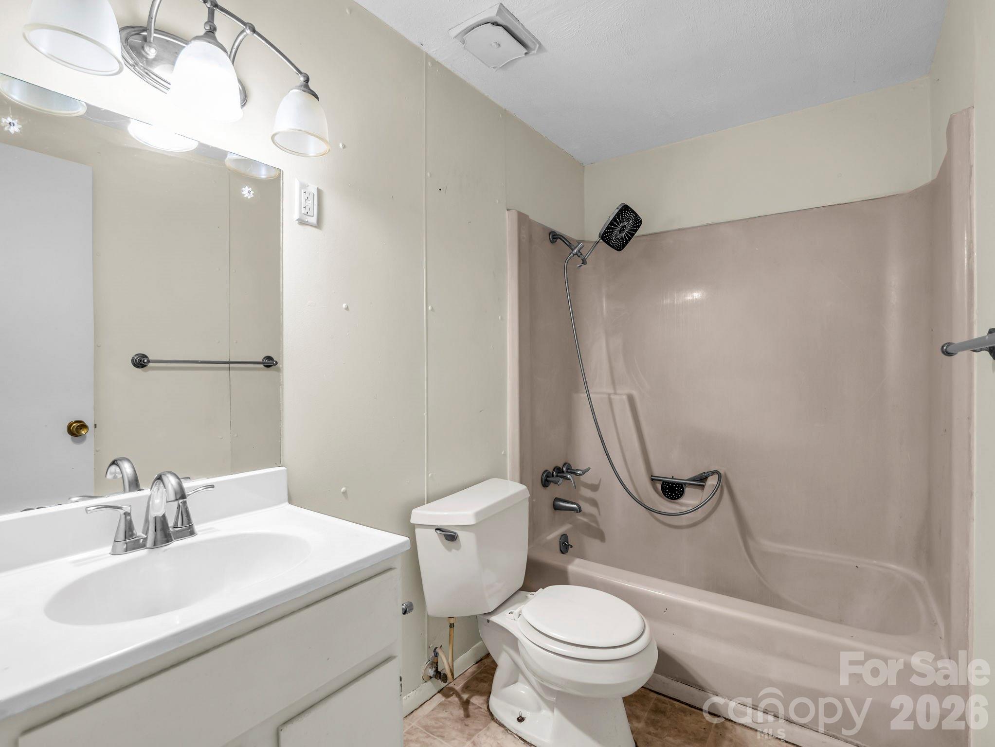 254 Oldcastle Lane 49 Property Photo 13
