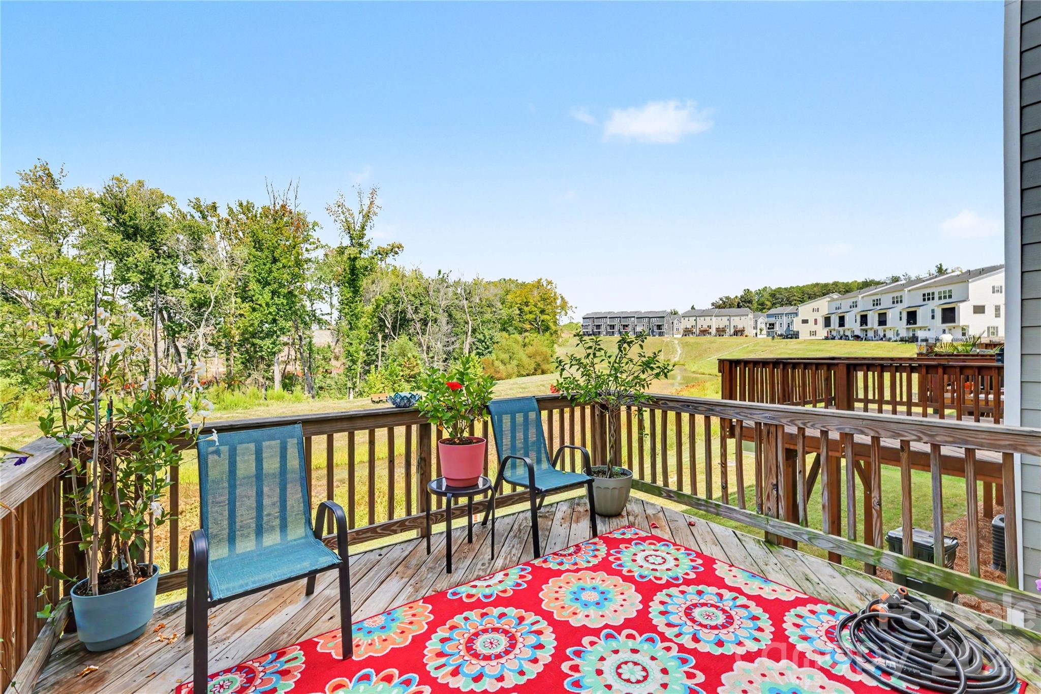 409 Lahinch Drive Property Photo 3