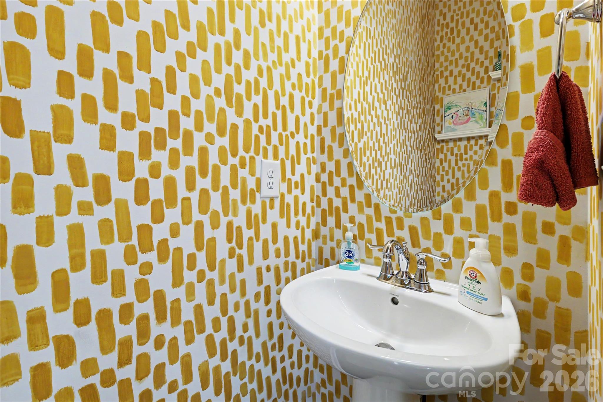 409 Lahinch Drive Property Photo 10