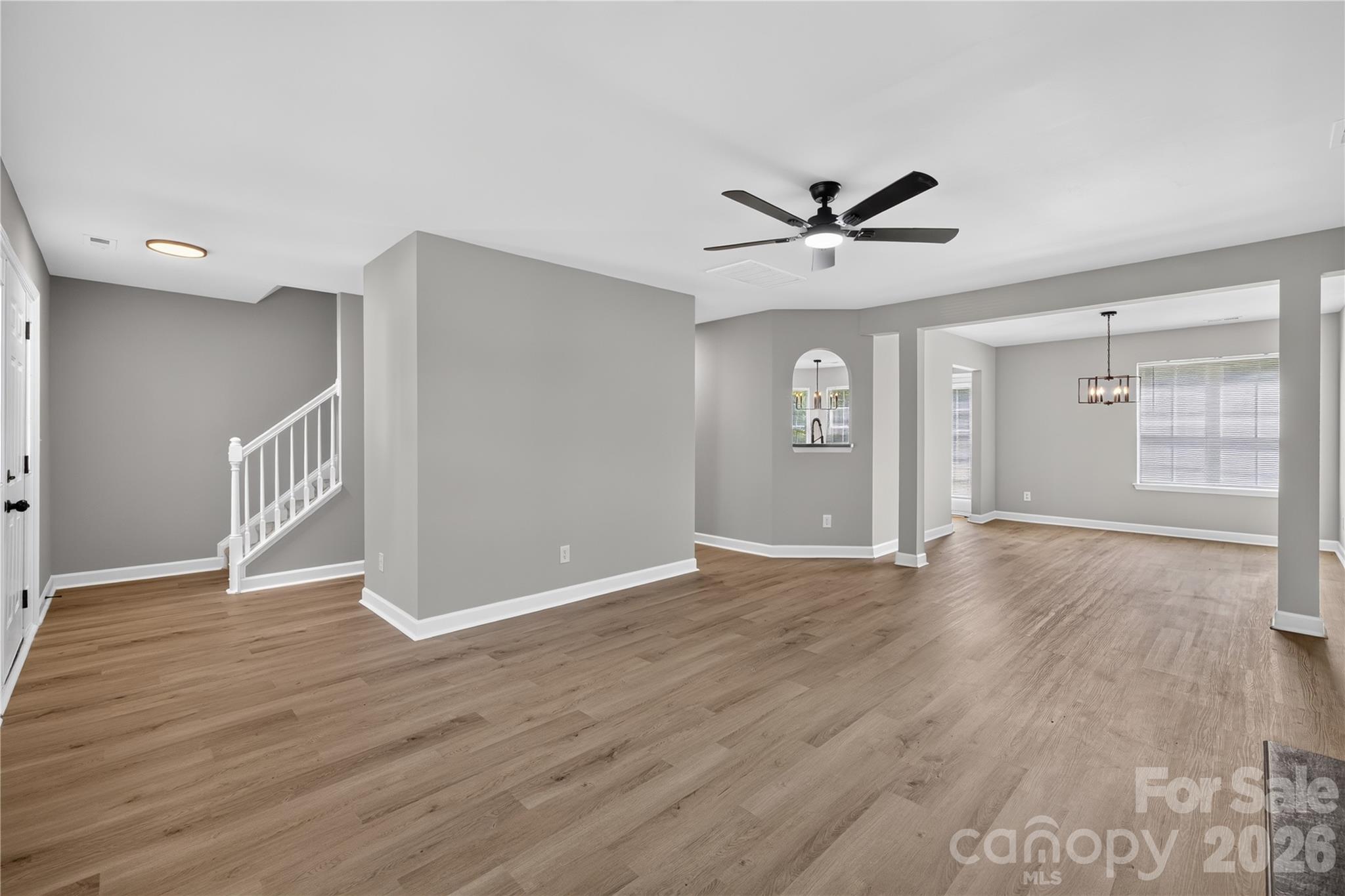 634 Longacre Drive Property Photo 4