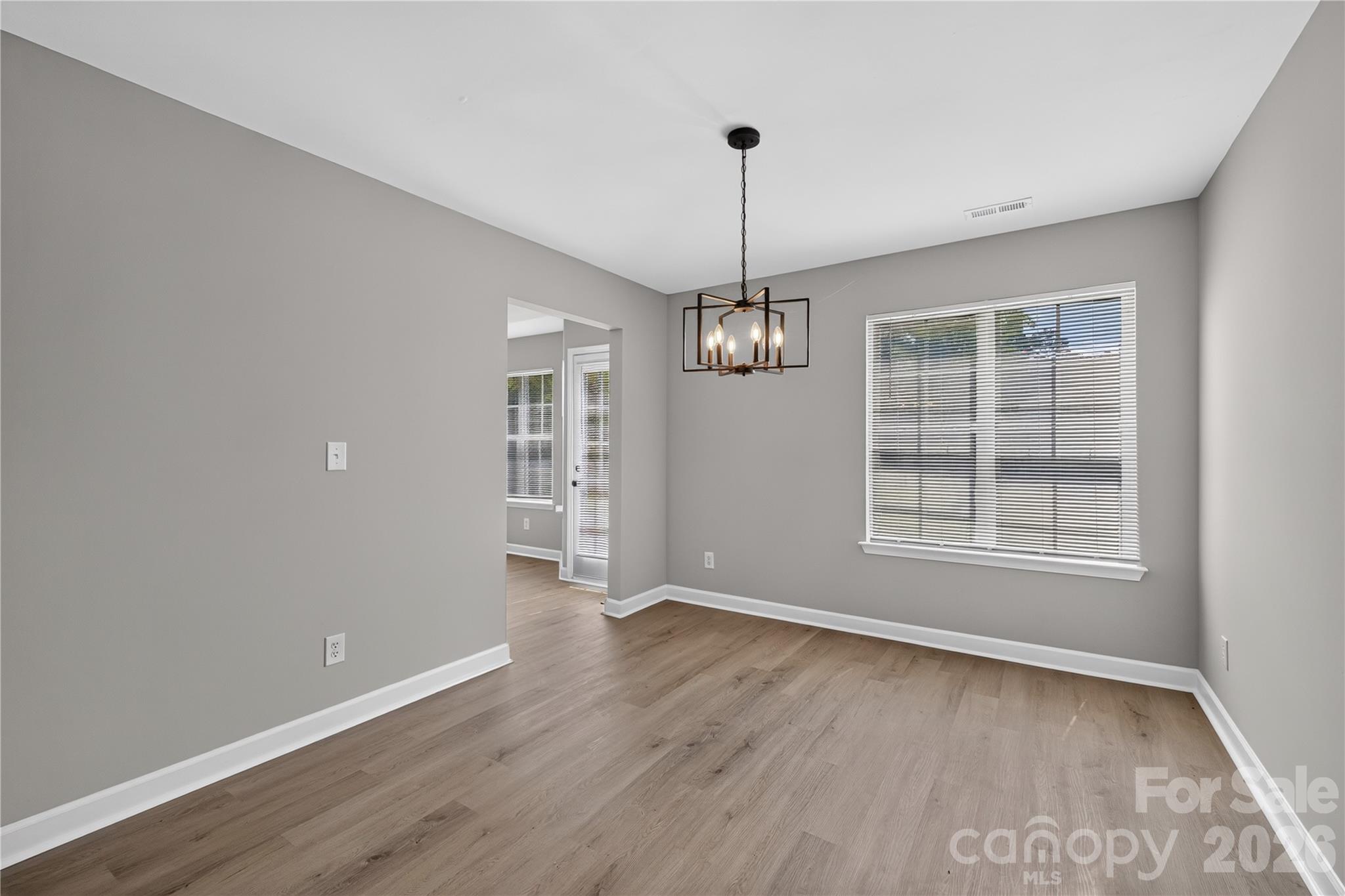 634 Longacre Drive Property Photo 7