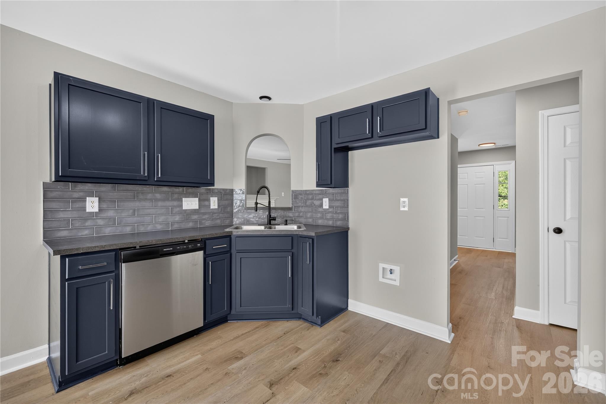 634 Longacre Drive Property Photo 10
