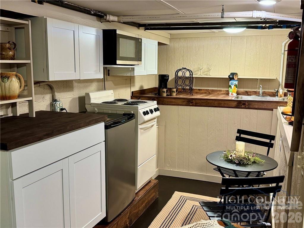76 Whispering Pine Loop Property Photo 22