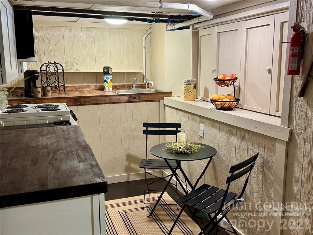 76 Whispering Pine Loop Property Photo 23