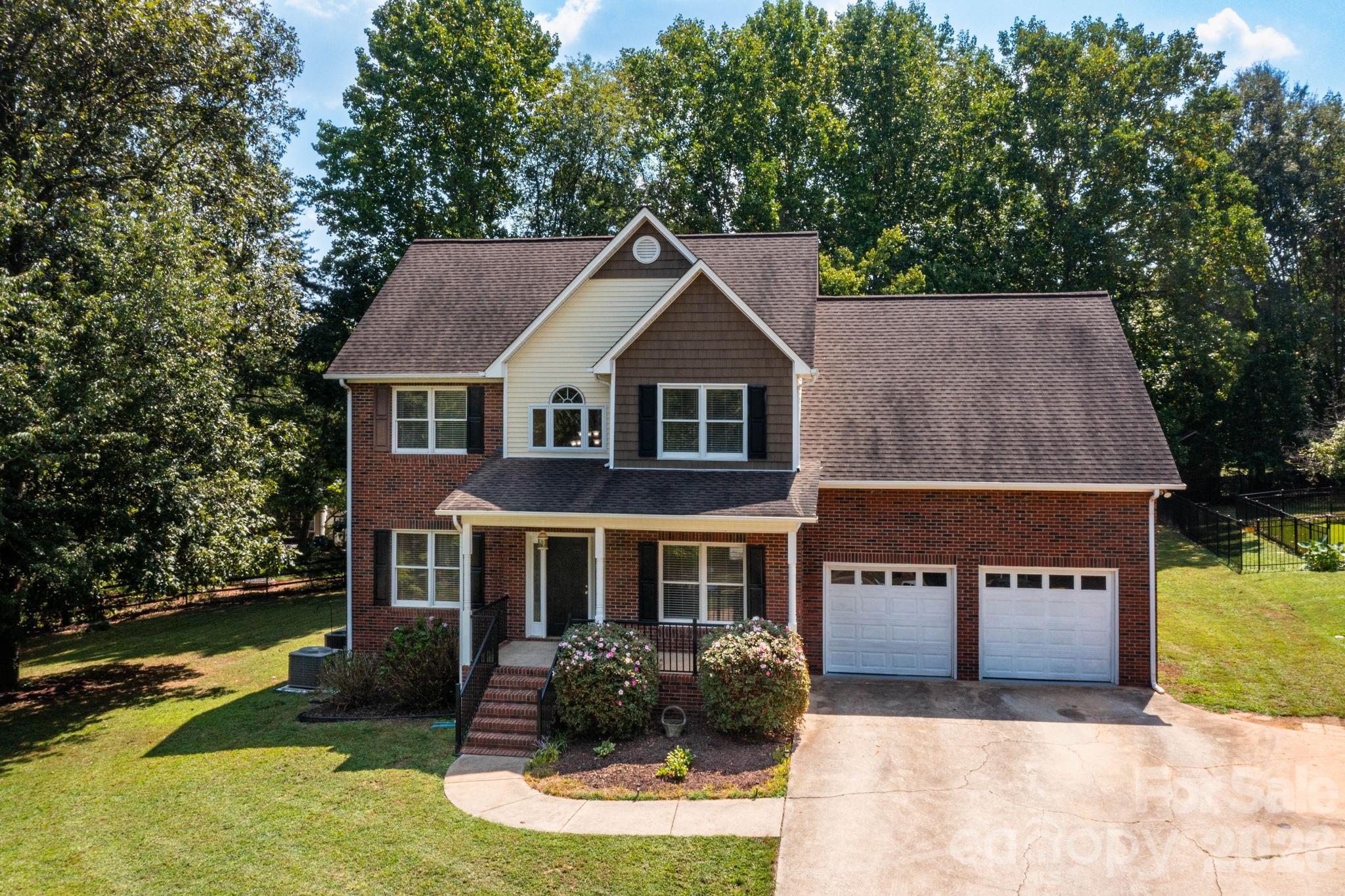 2507 Ashley Court
