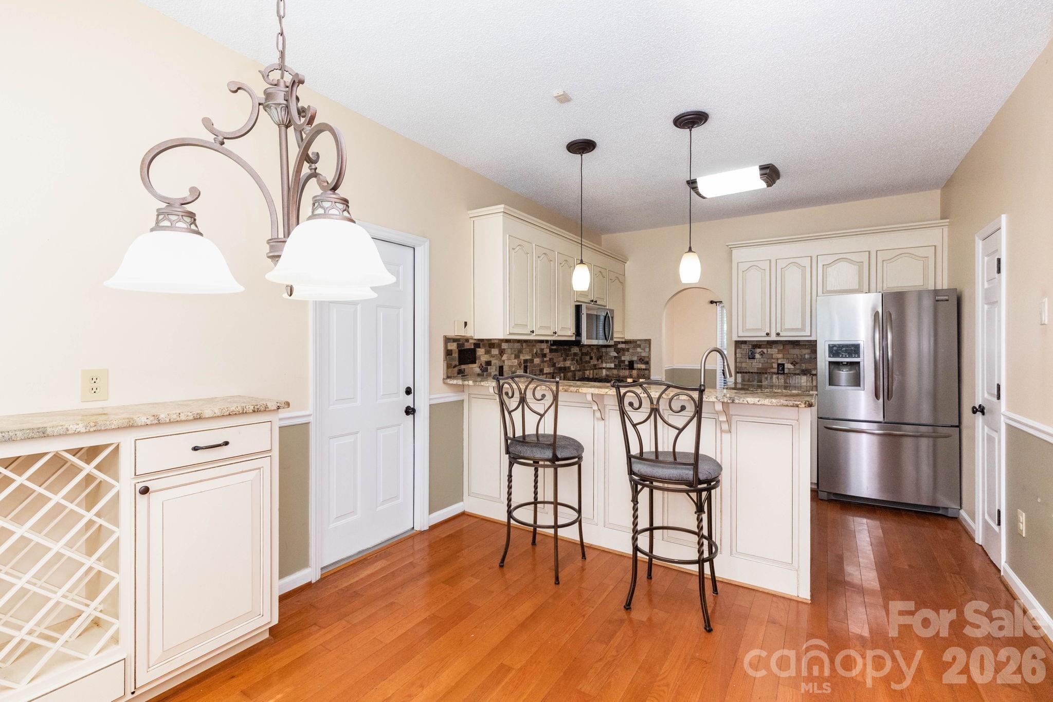 2507 Ashley Court Property Photo 4