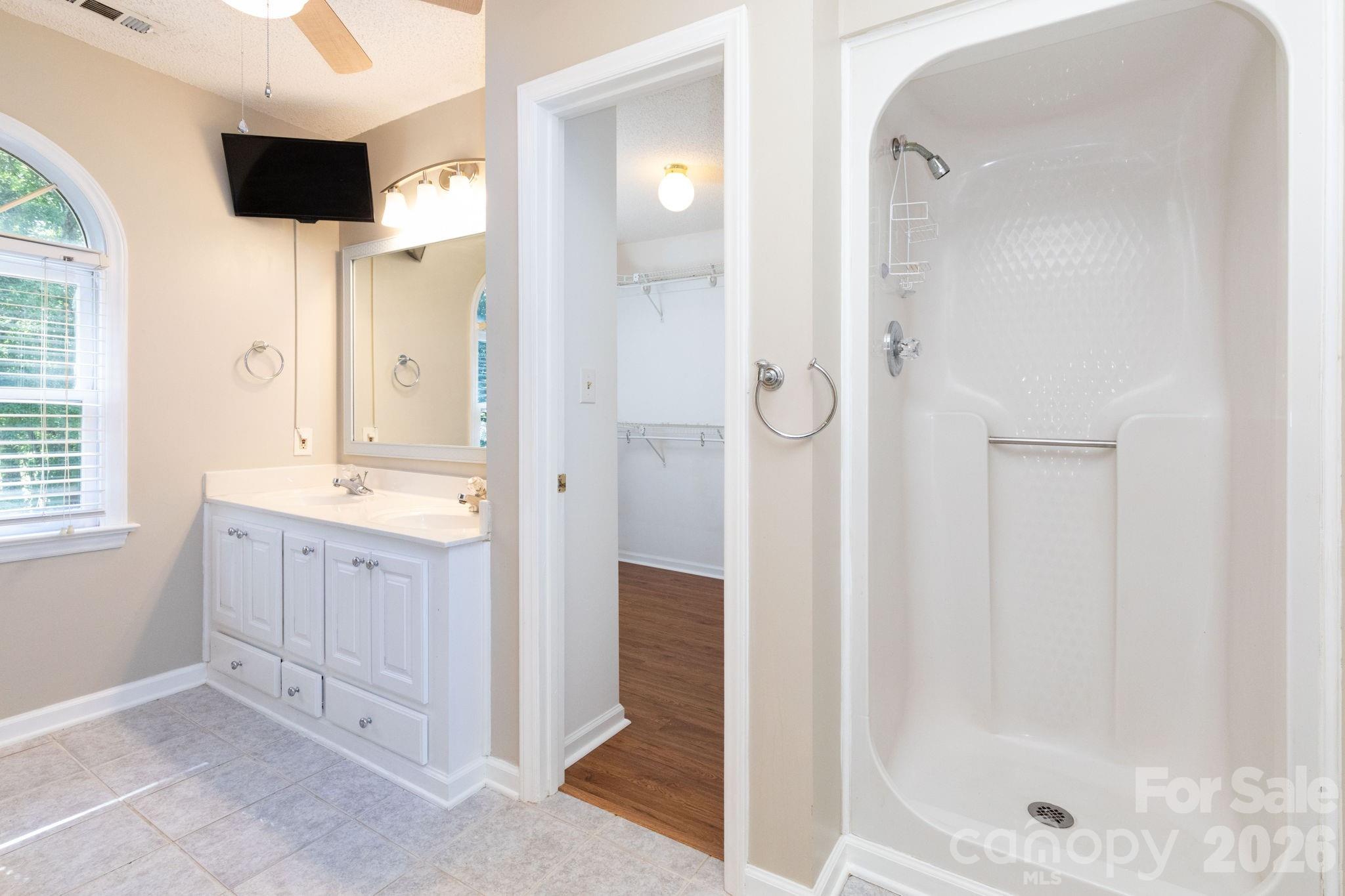 2507 Ashley Court Property Photo 10