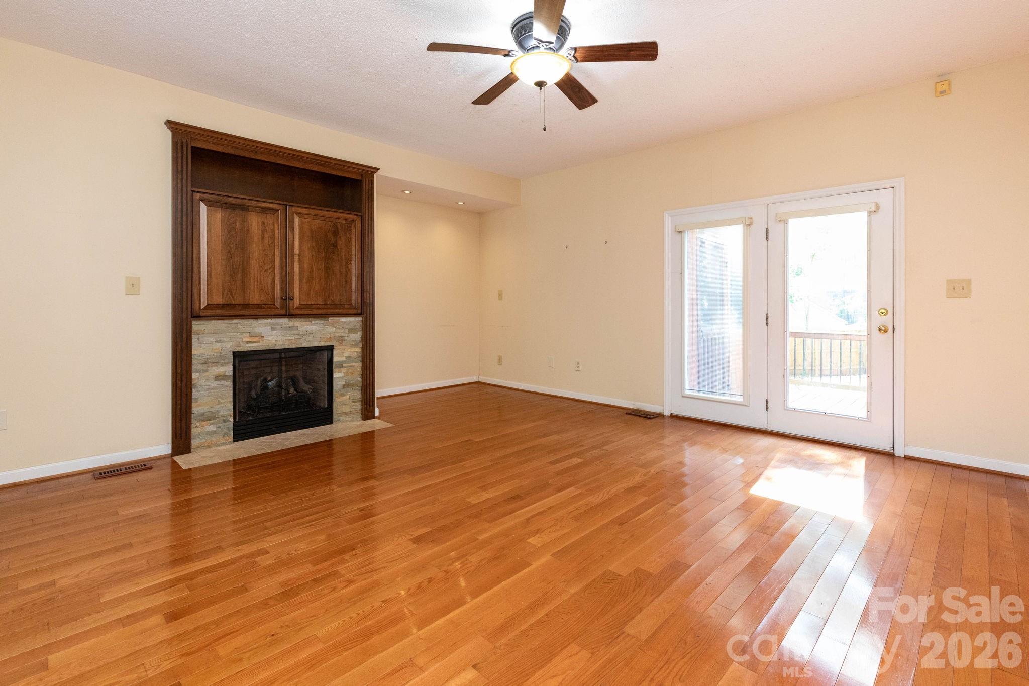 2507 Ashley Court Property Photo 17