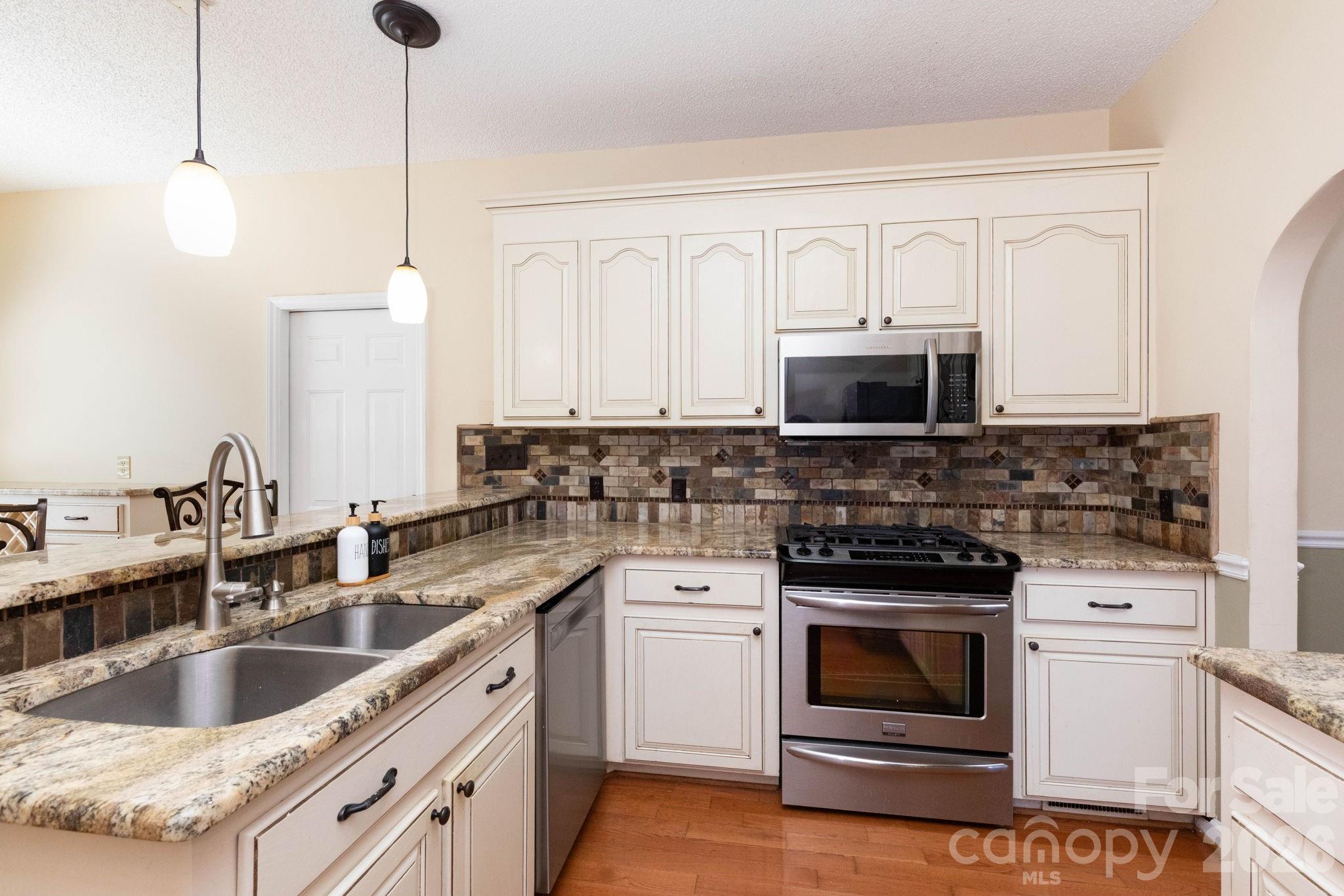 2507 Ashley Court Property Photo 20