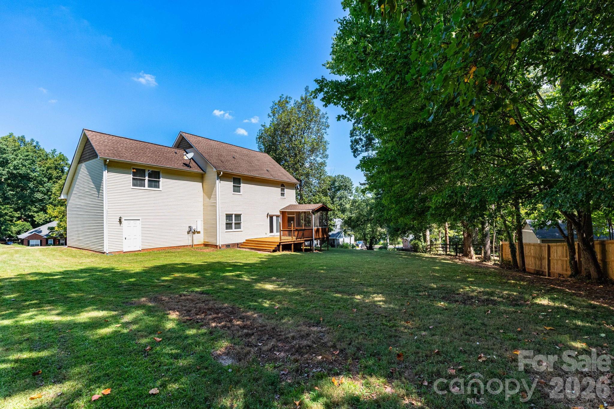 2507 Ashley Court Property Photo 33