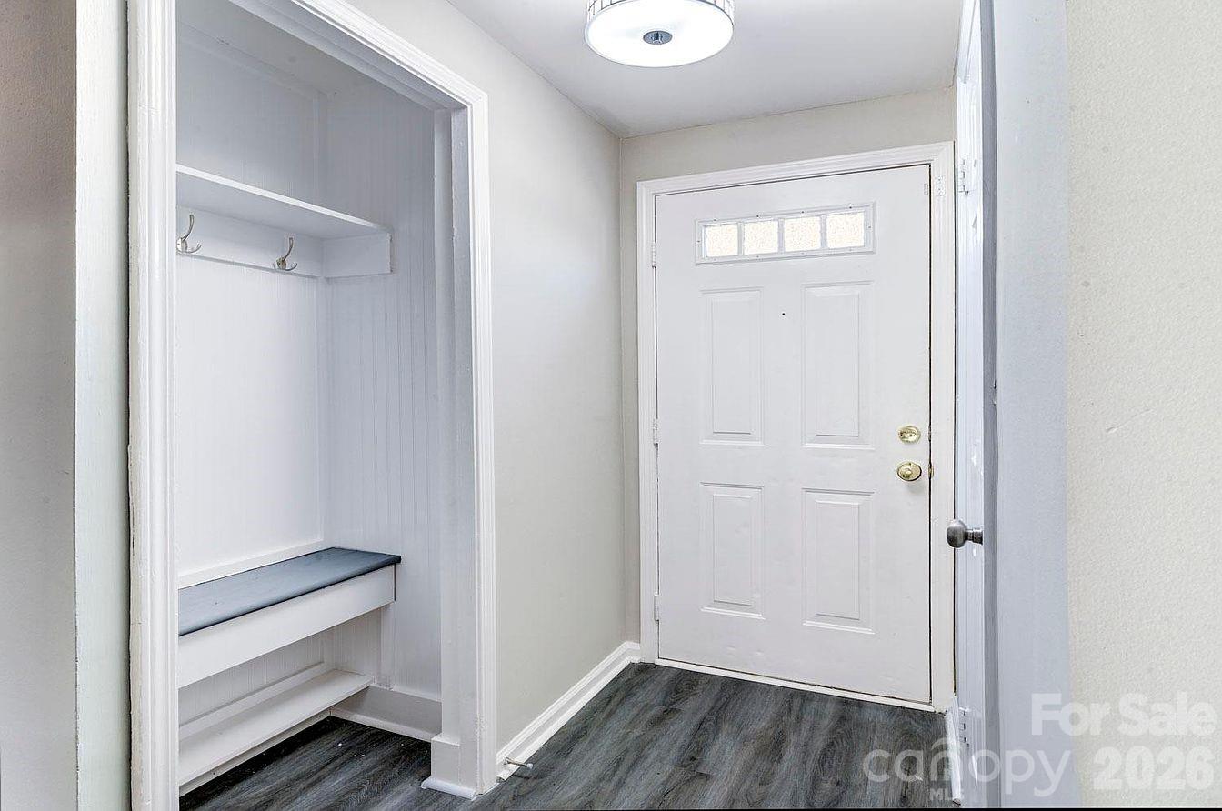 9604 Vinca Circle D Property Photo 3