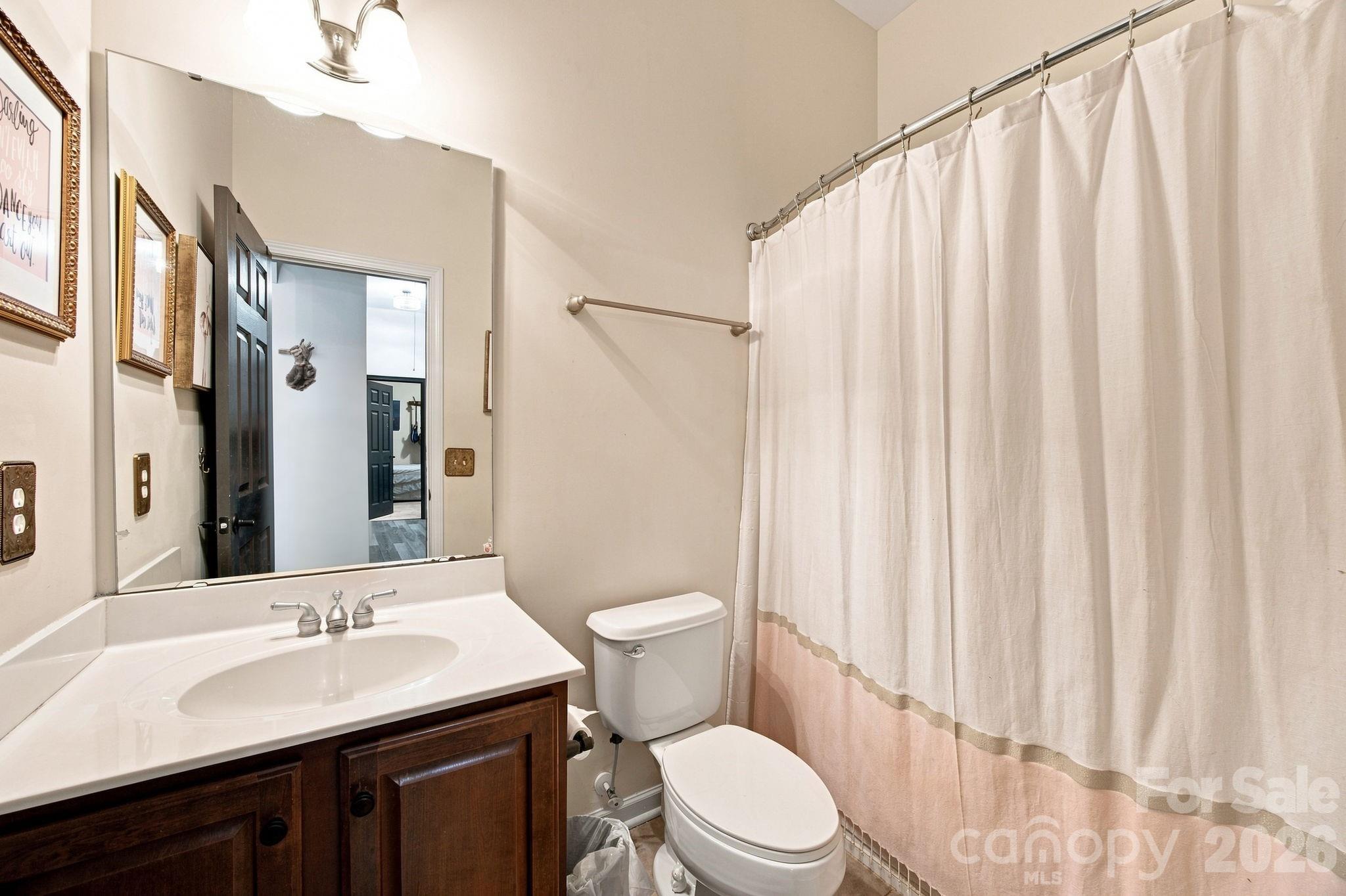 9900 Tufts Drive Property Photo 22