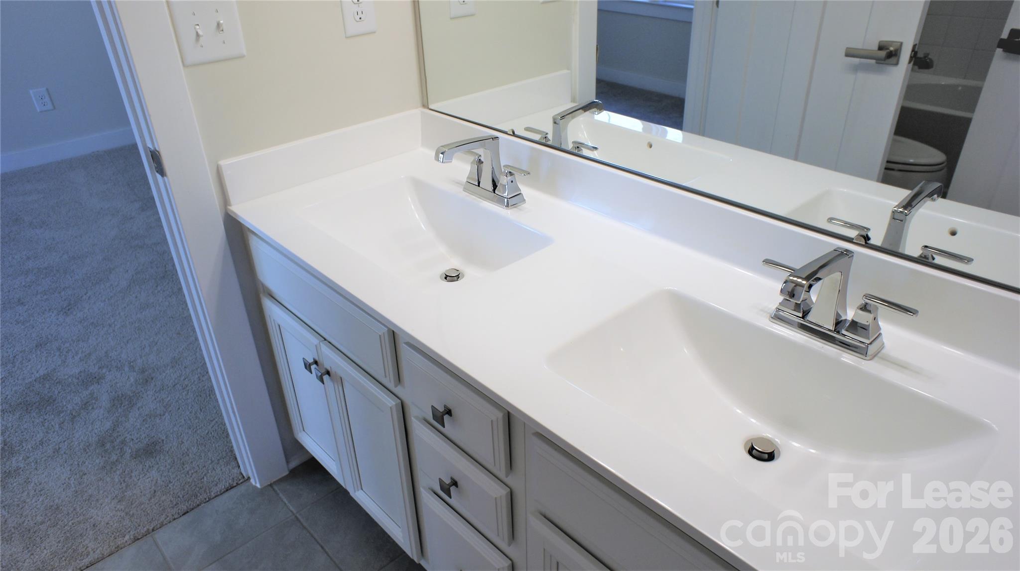 8340 Bretton Woods Drive Property Photo 16