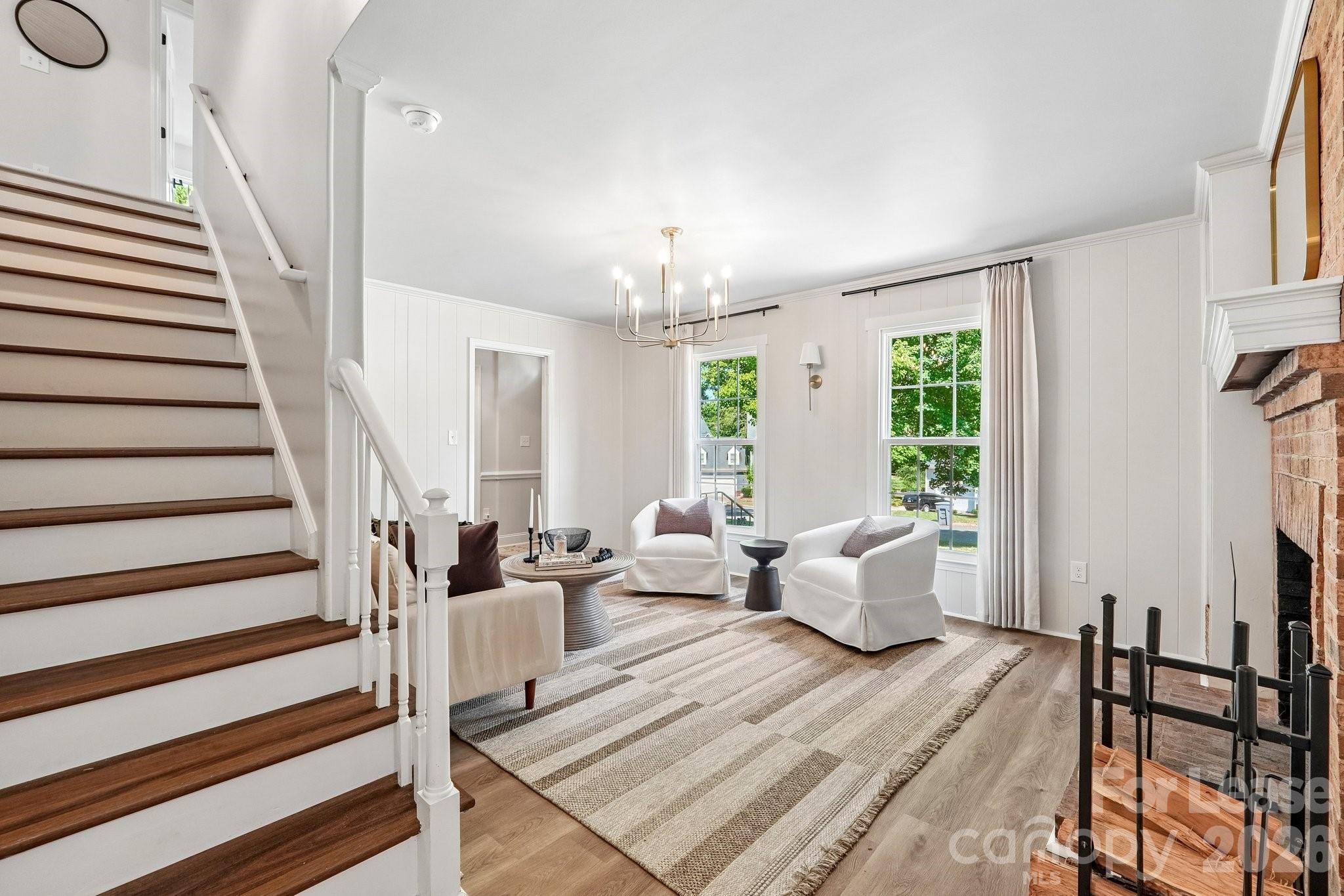 2947 Heathgate Road Property Photo 4