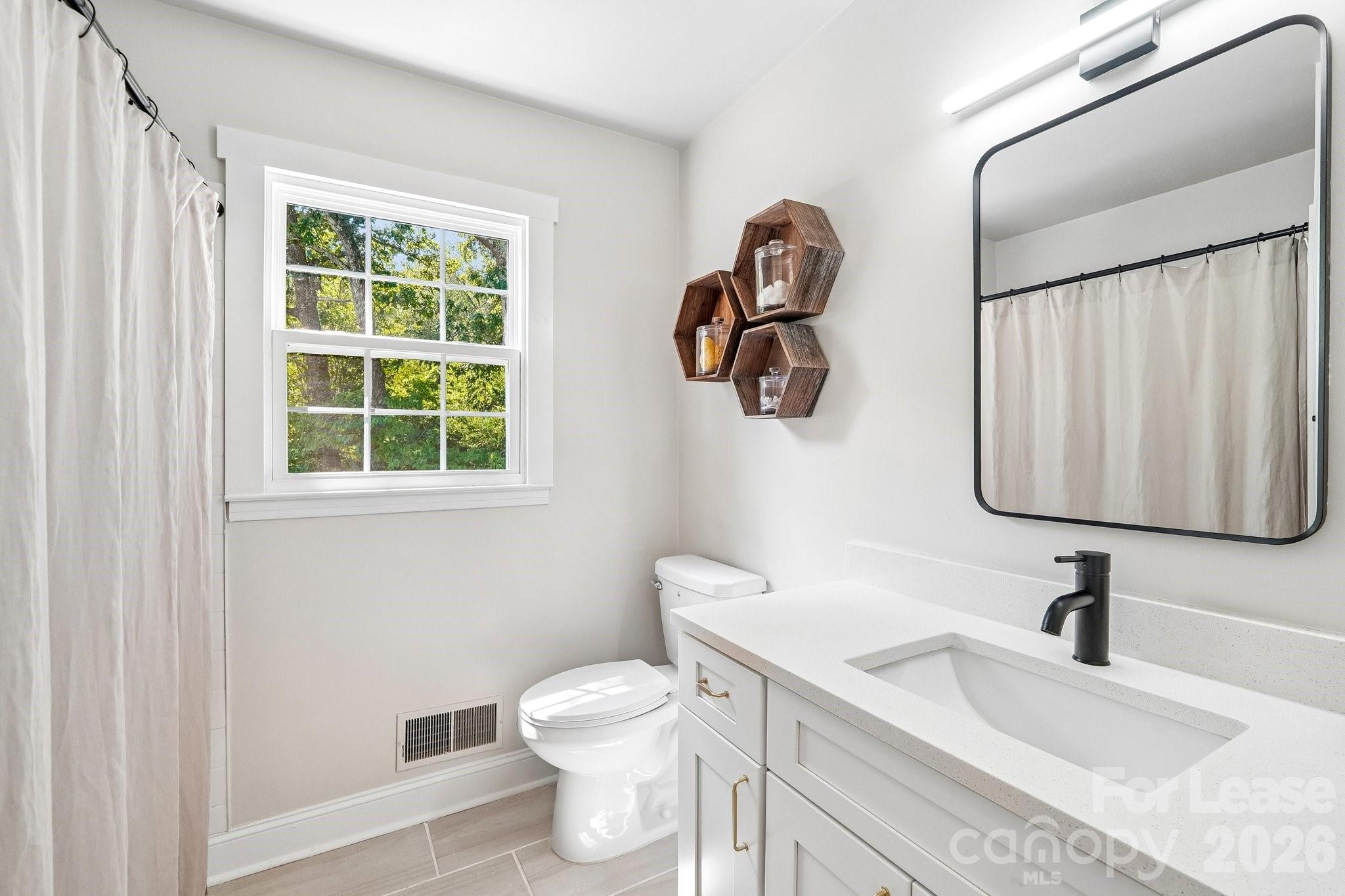 2947 Heathgate Road Property Photo 33