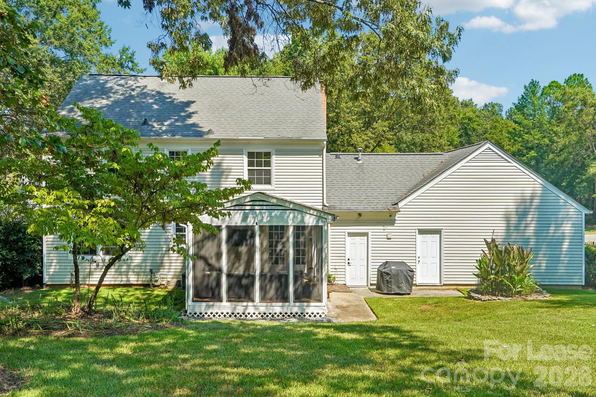 2947 Heathgate Road Property Photo 45