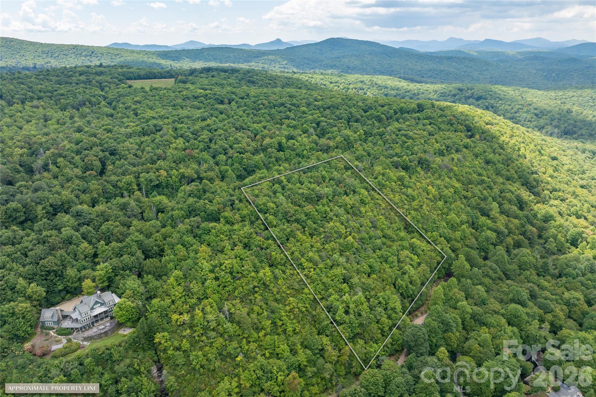 916 Meadow Ridge Drive Property Photo 11