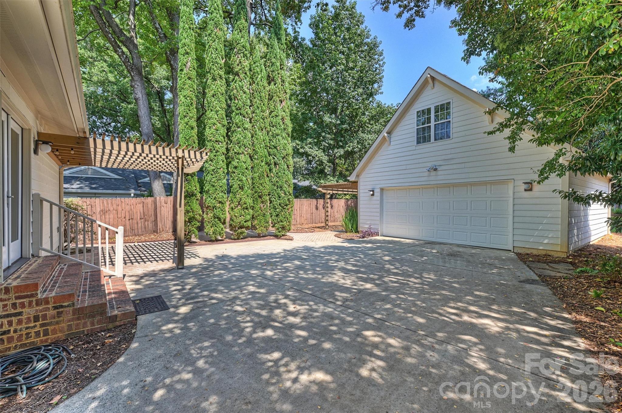 1518 Pecan Avenue Property Photo 20