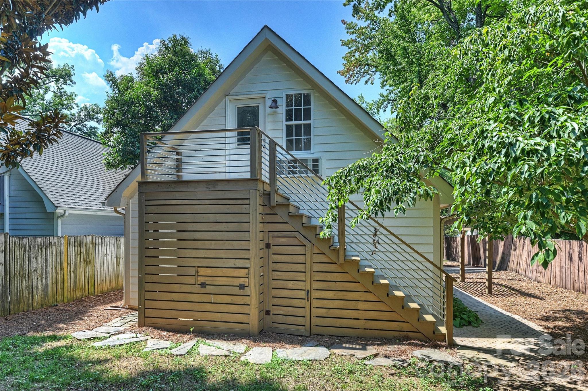 1518 Pecan Avenue Property Photo 24