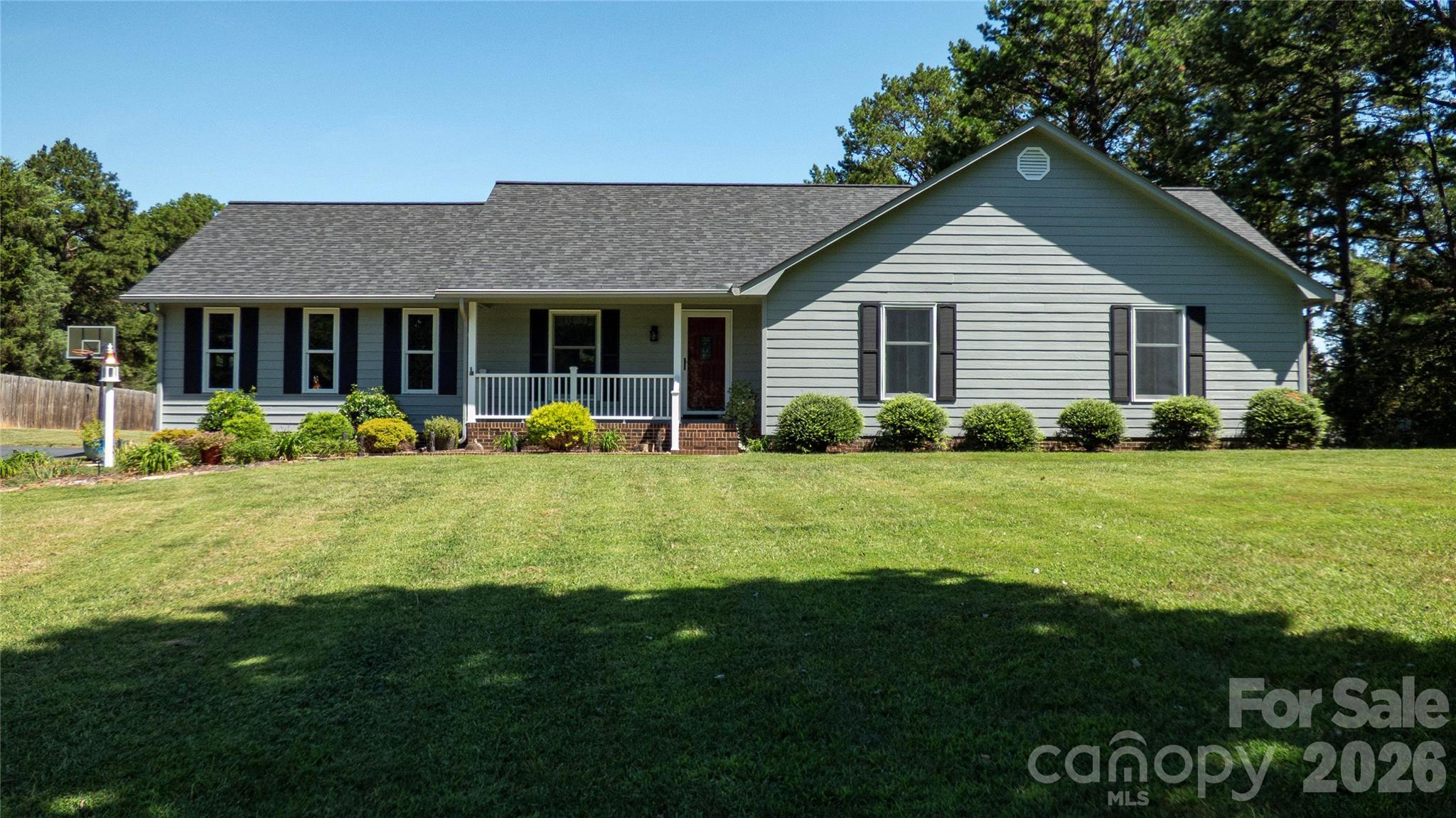 187 Sunfish Drive Property Photo 3