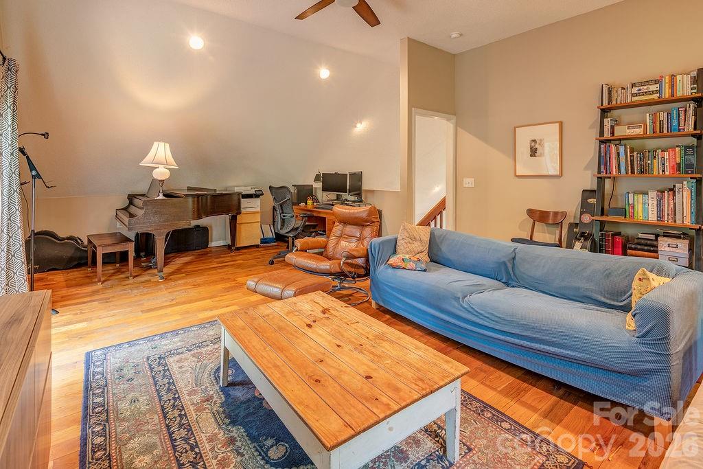 11 Muirfield Court Property Photo 14