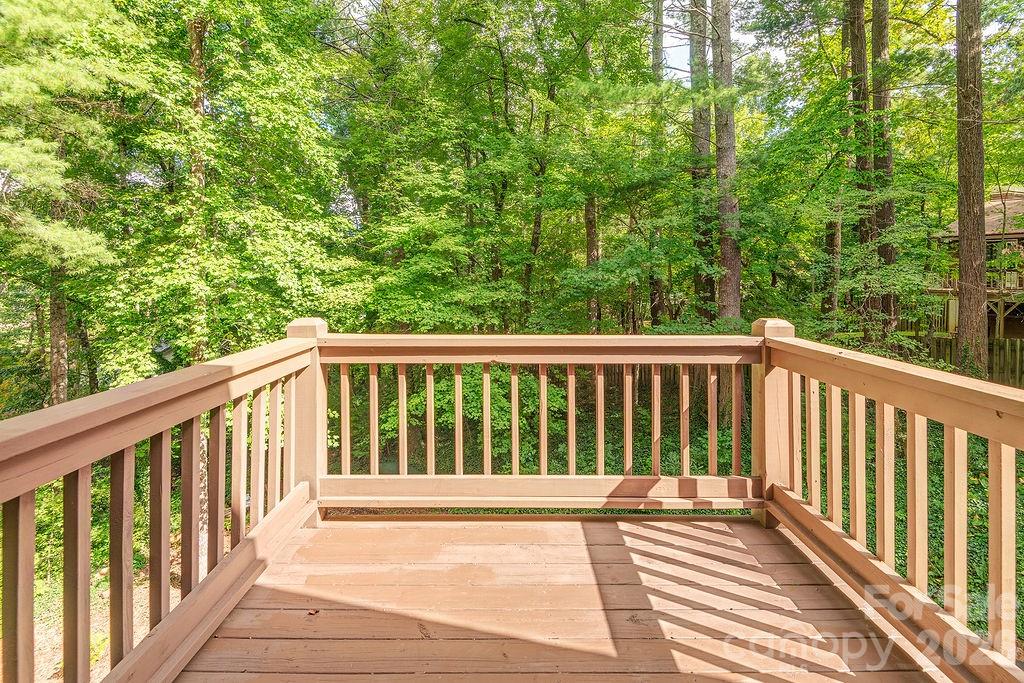11 Muirfield Court Property Photo 16