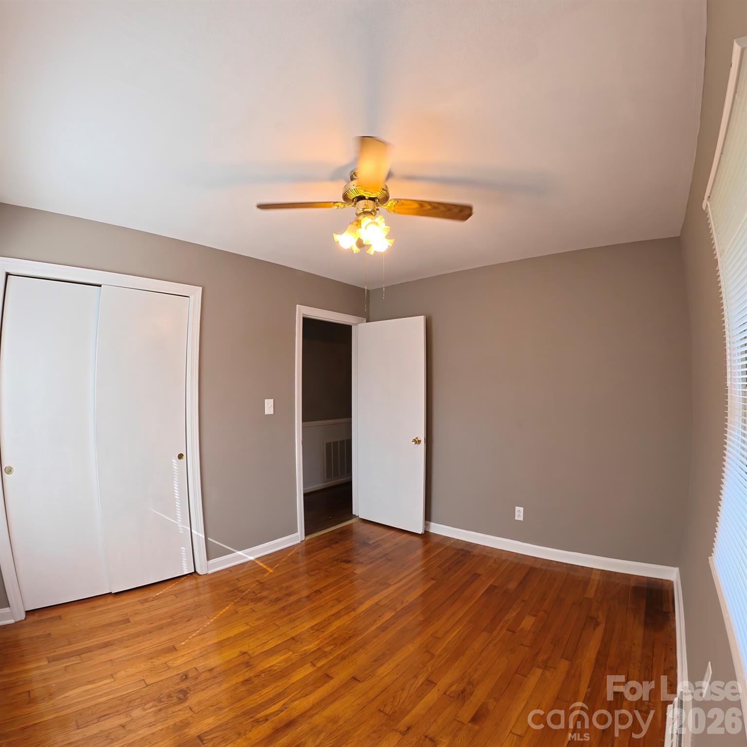 318 Fulton Street Property Photo 8