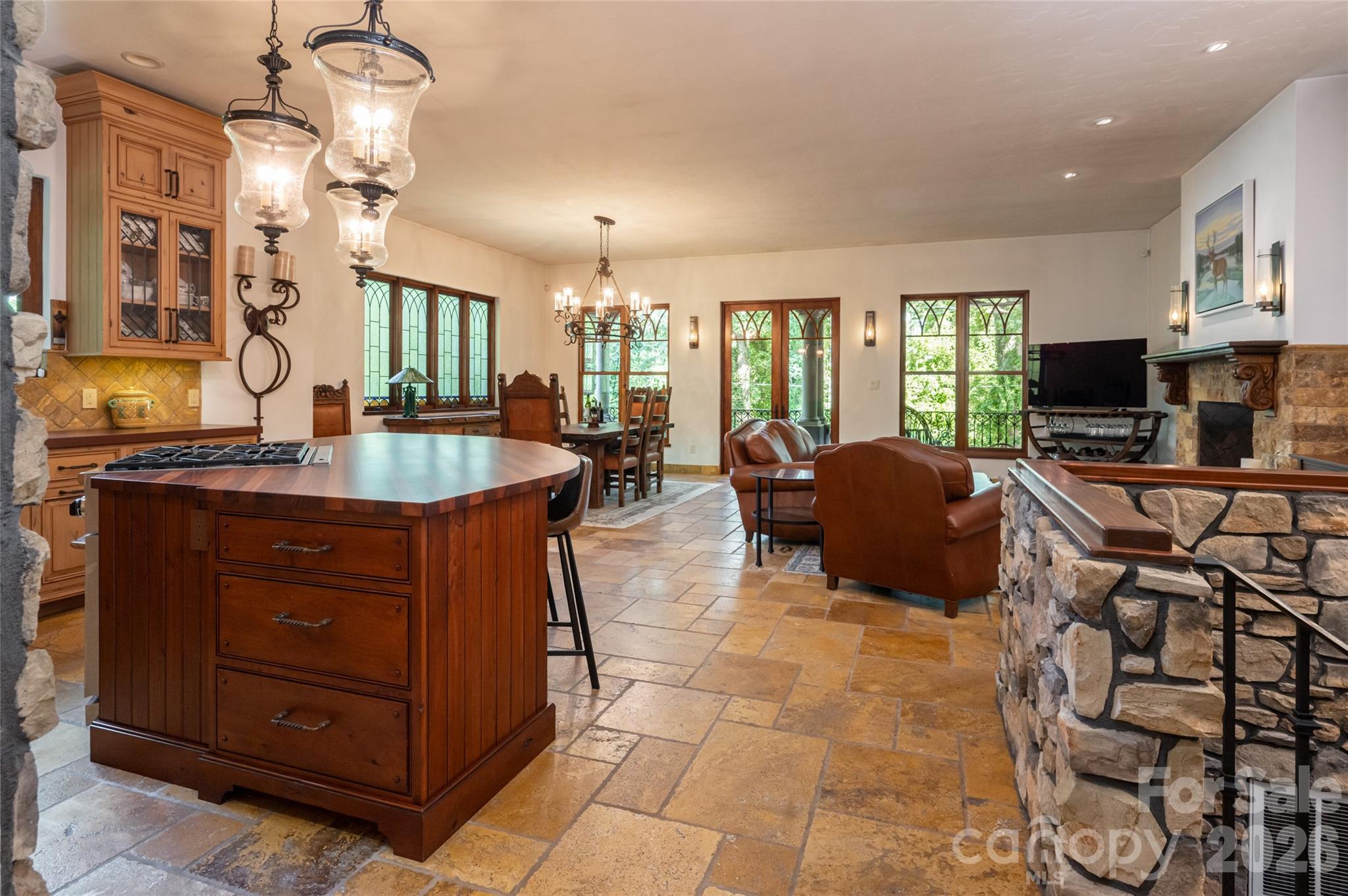 18 Woodlink Road Property Photo 2