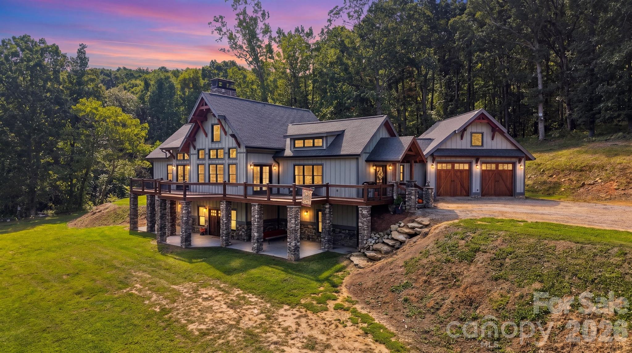 135 Chetola Ridge Property Photo 1