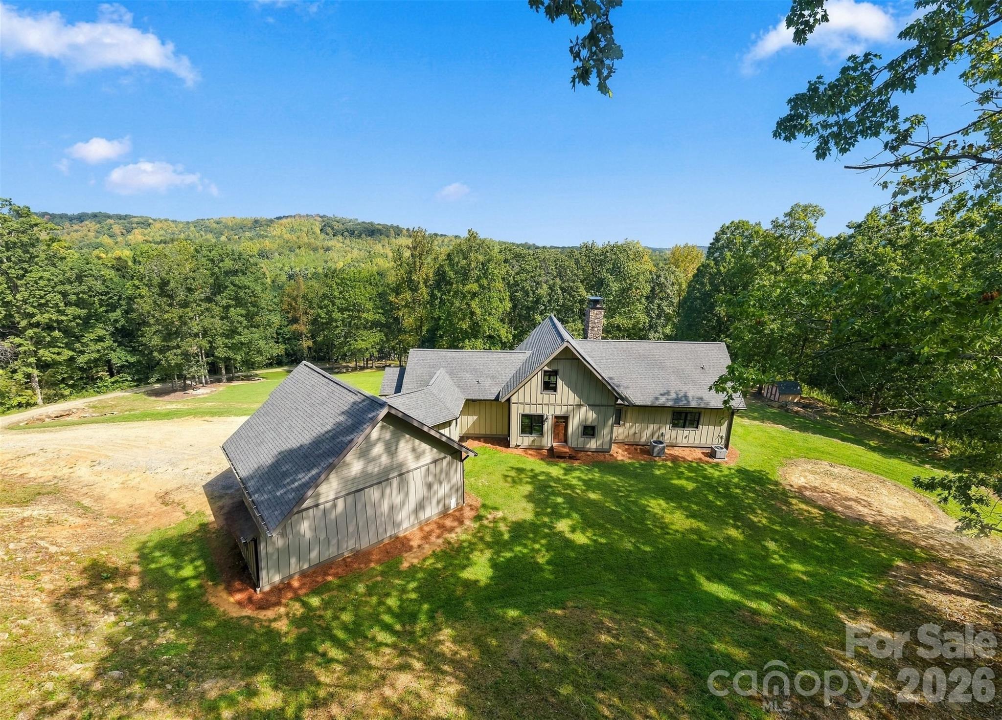 135 Chetola Ridge Drive Property Photo 3
