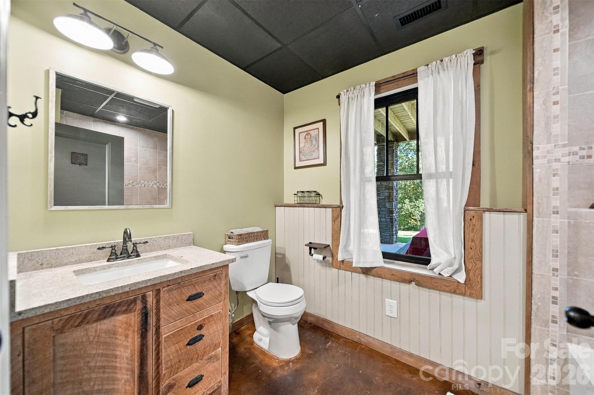 135 Chetola Ridge Drive Property Photo 43