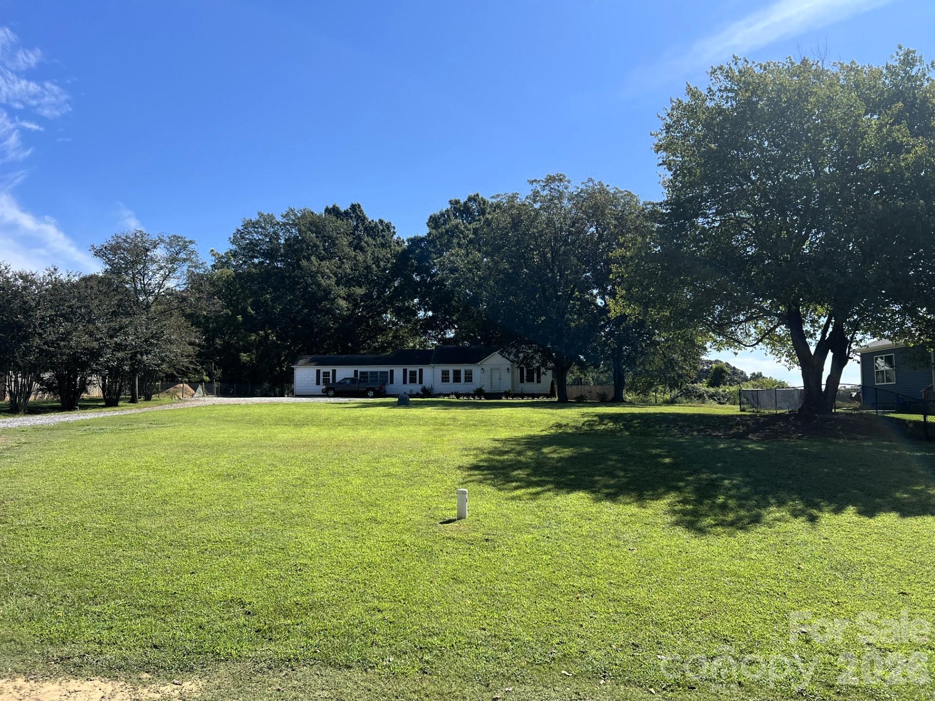 541 Perry Road Property Photo 2