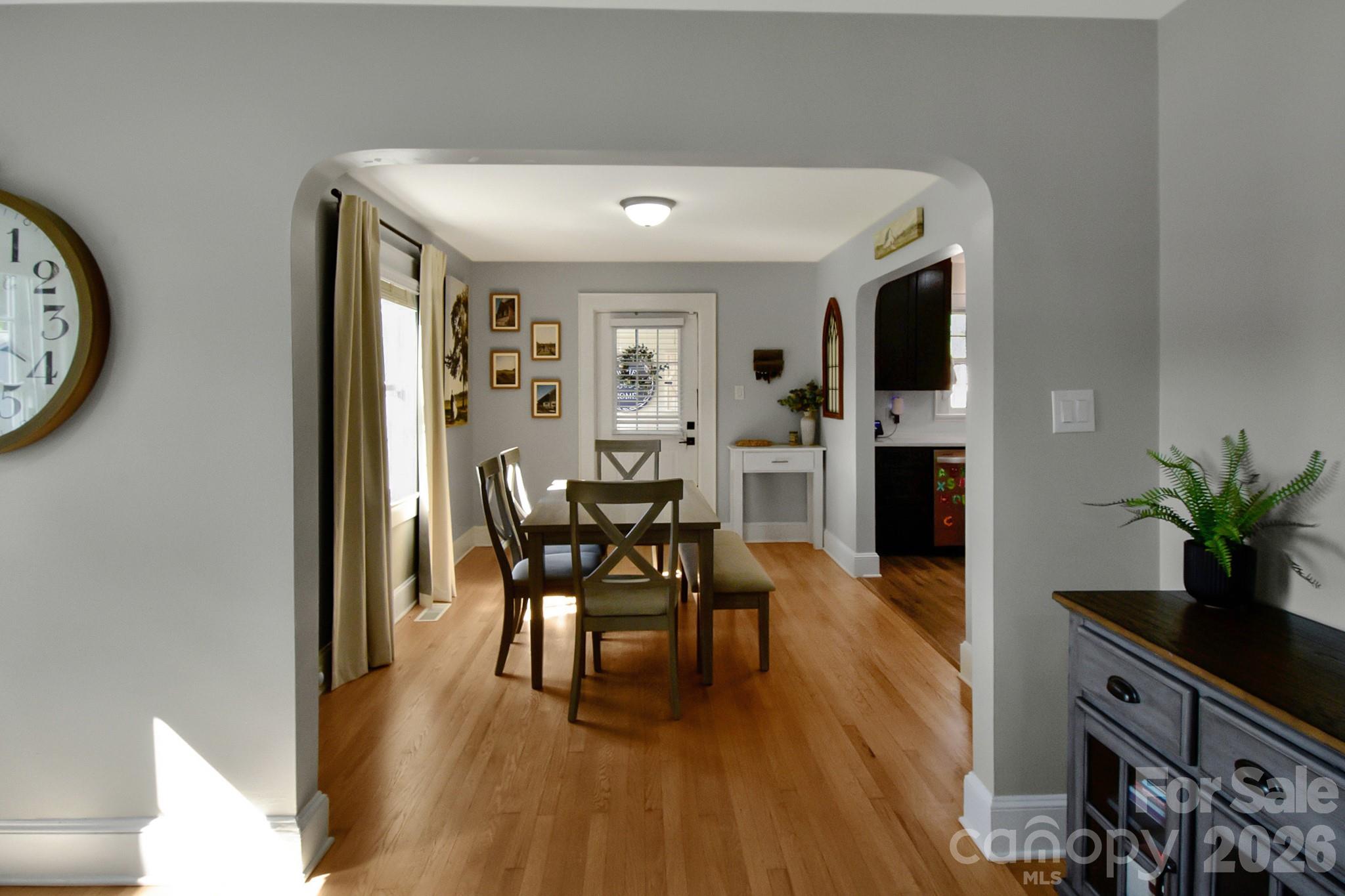541 Perry Road Property Photo 5