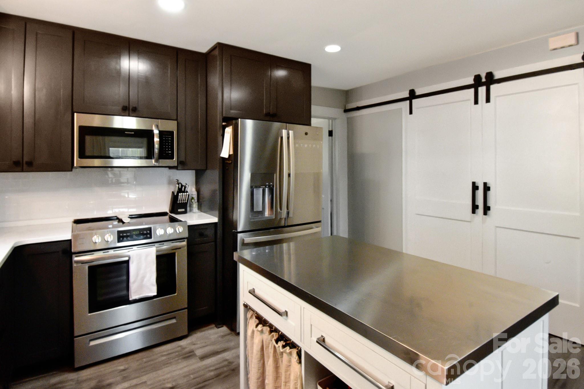 541 Perry Road Property Photo 14