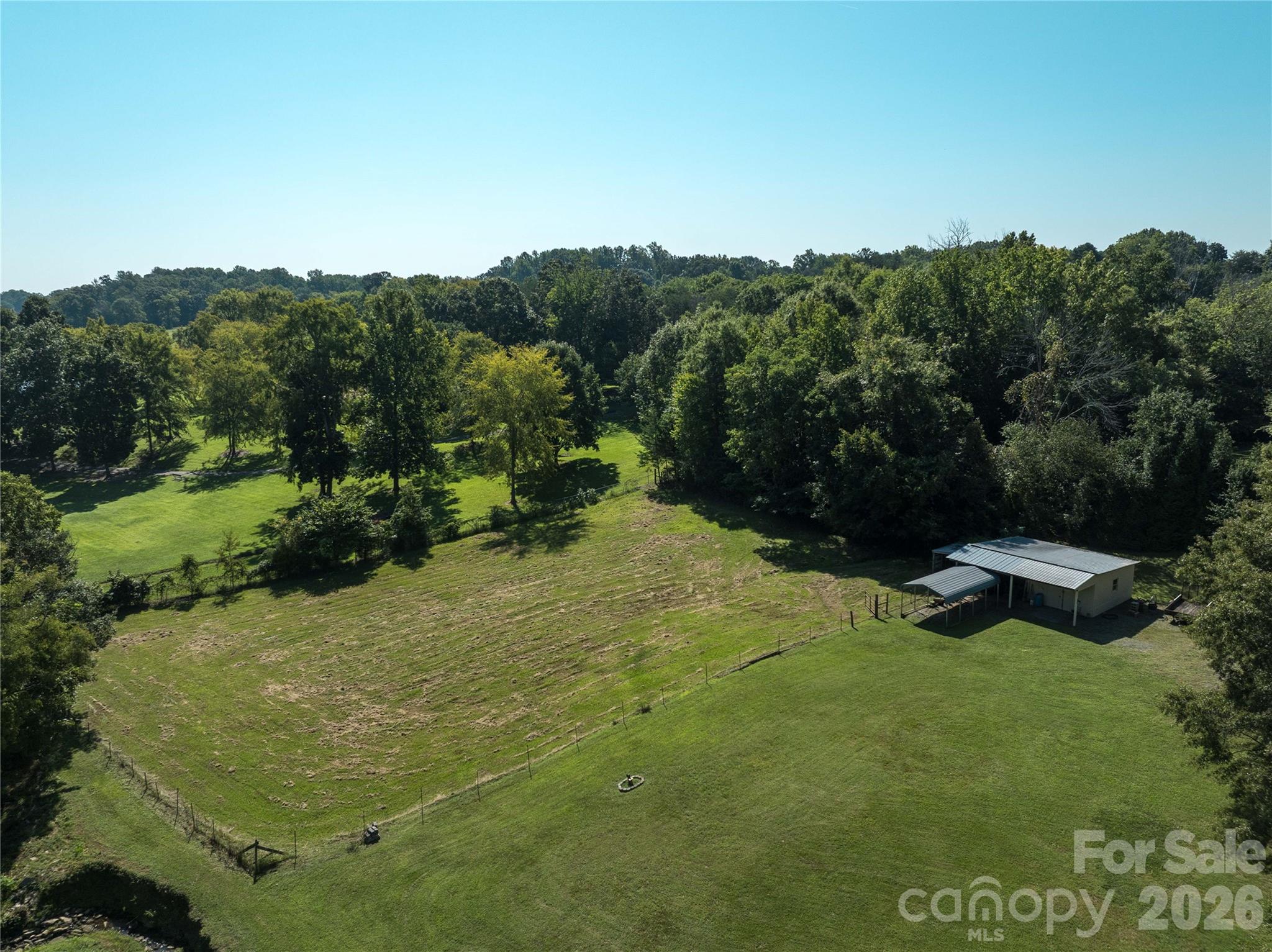 614 Salisbury Street Property Photo 20