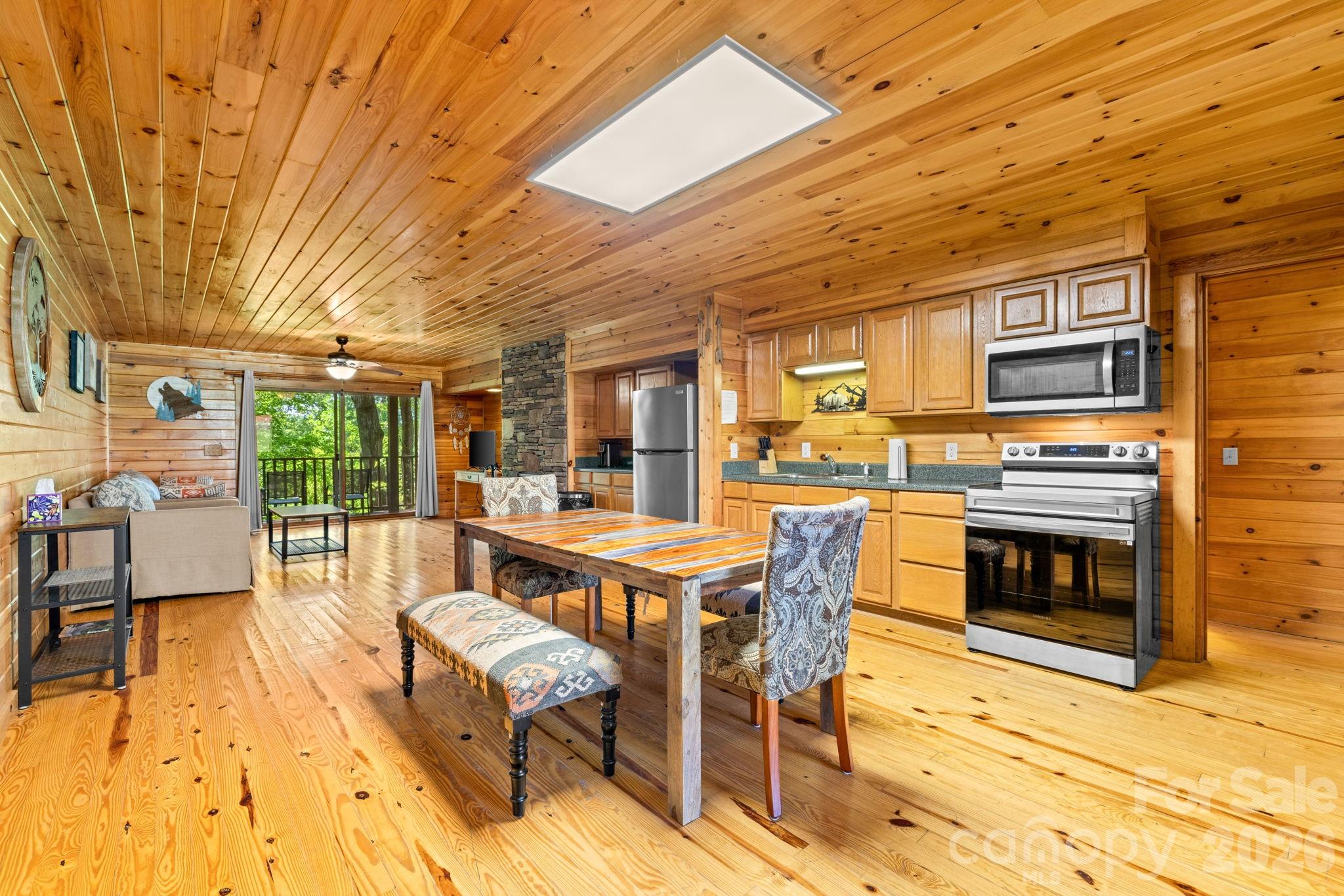 57 Observation Point Road Property Photo 16