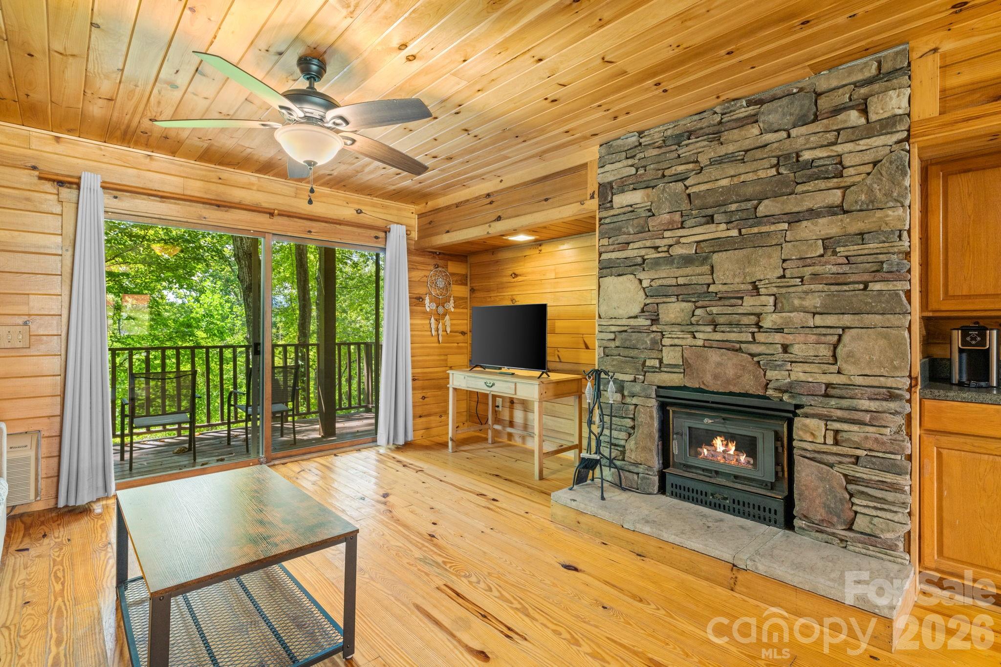 57 Observation Point Road Property Photo 20