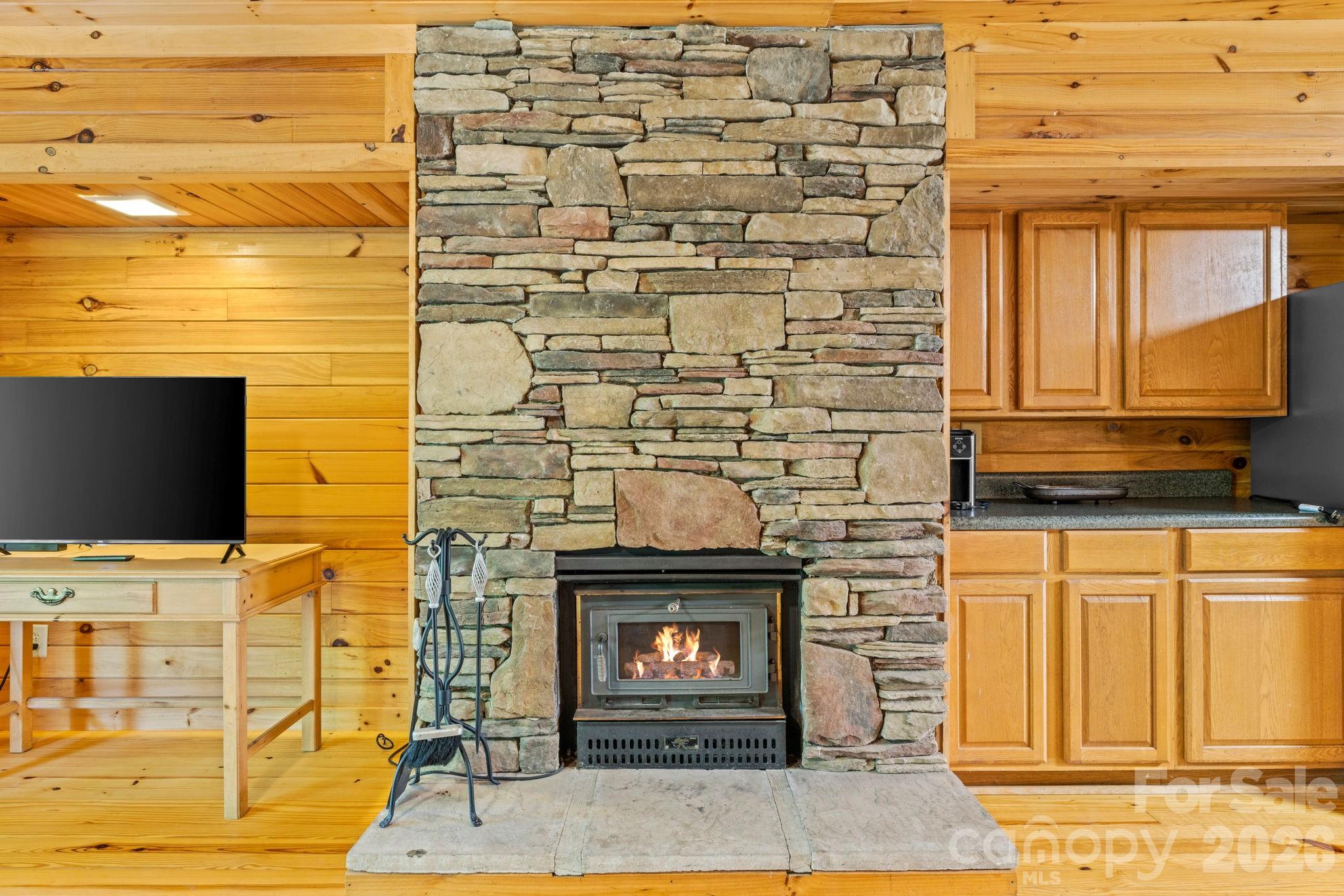 57 Observation Point Road Property Photo 21