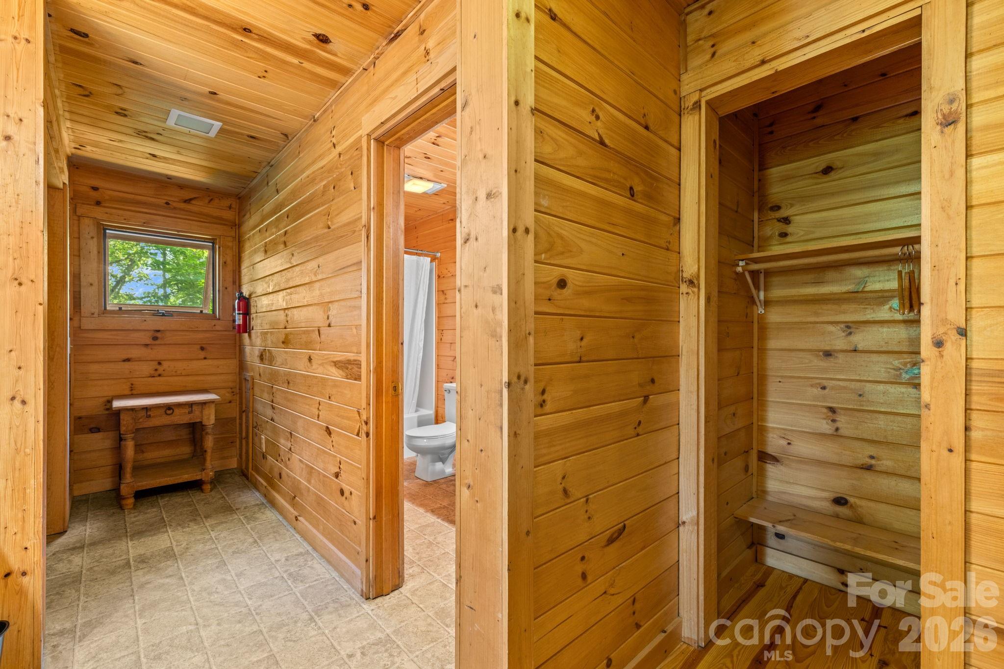 57 Observation Point Road Property Photo 33