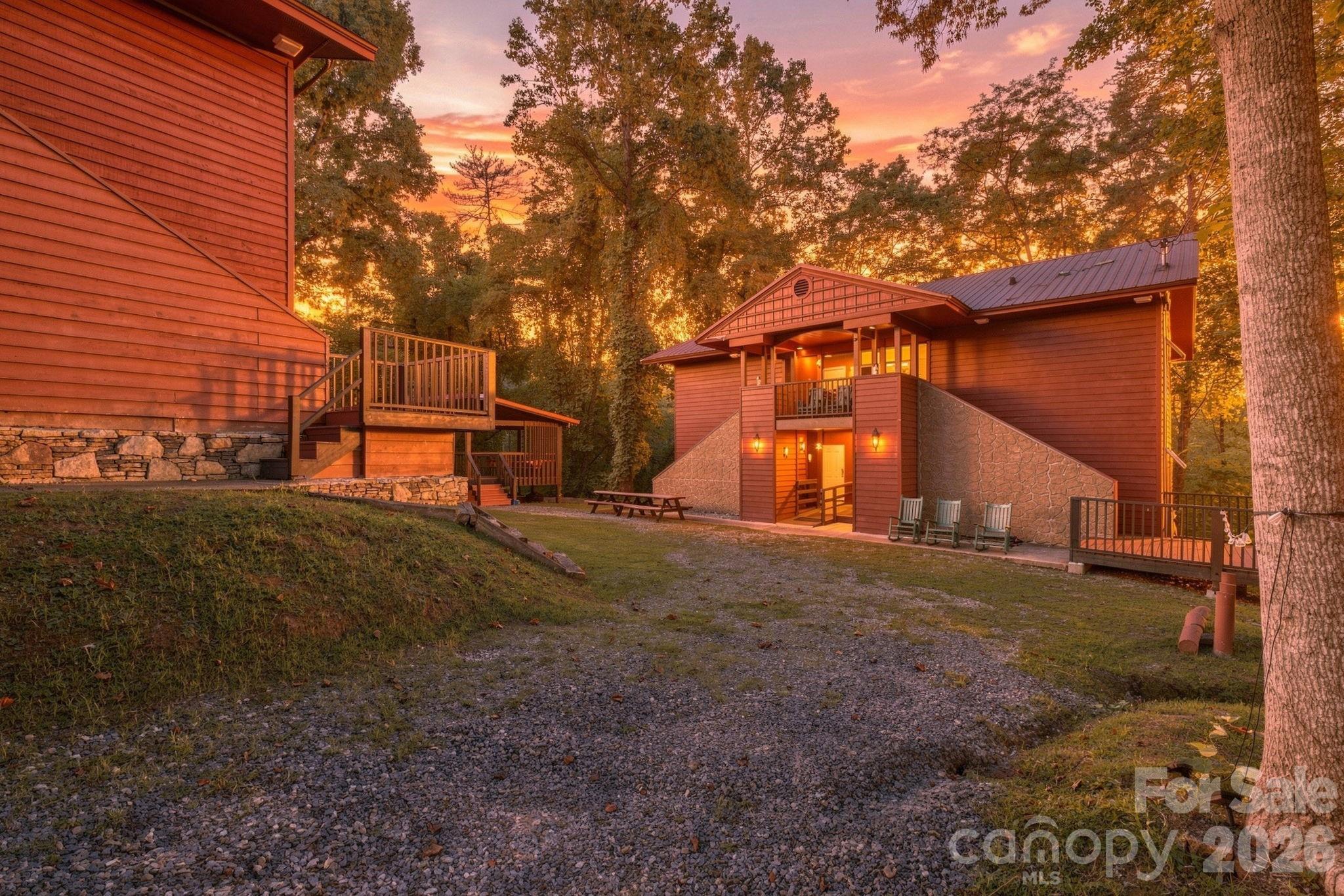 57 Observation Point Road Property Photo 37