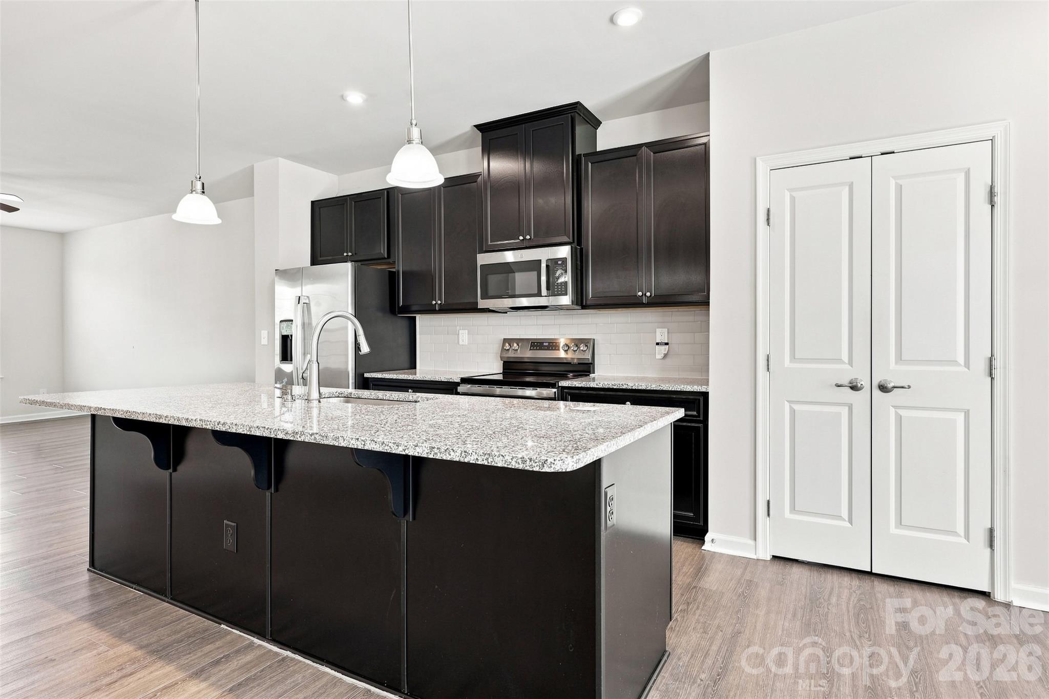 2509 Autumn Olive Lane Property Photo 10