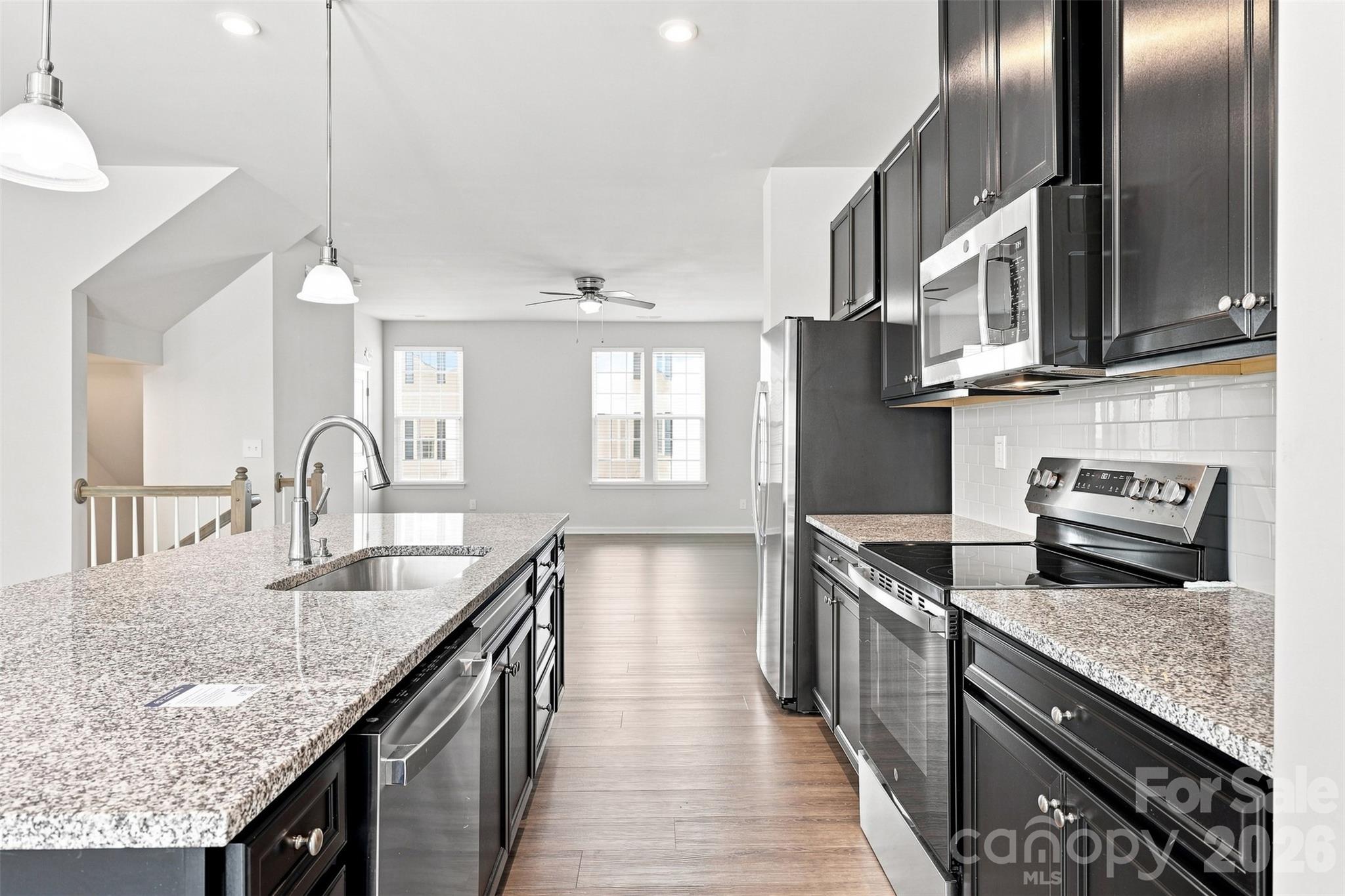 2509 Autumn Olive Lane Property Photo 11