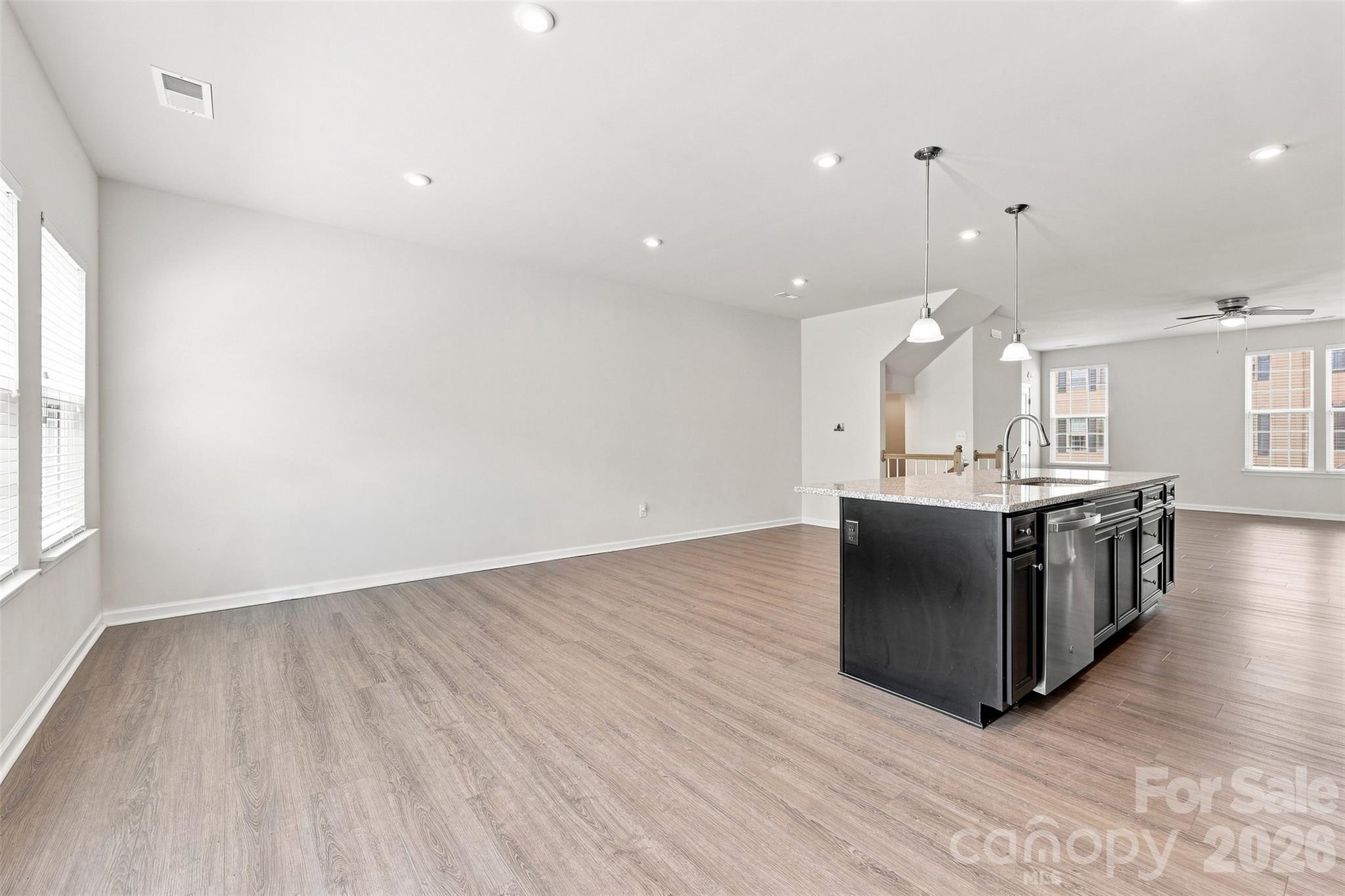 2509 Autumn Olive Lane Property Photo 14